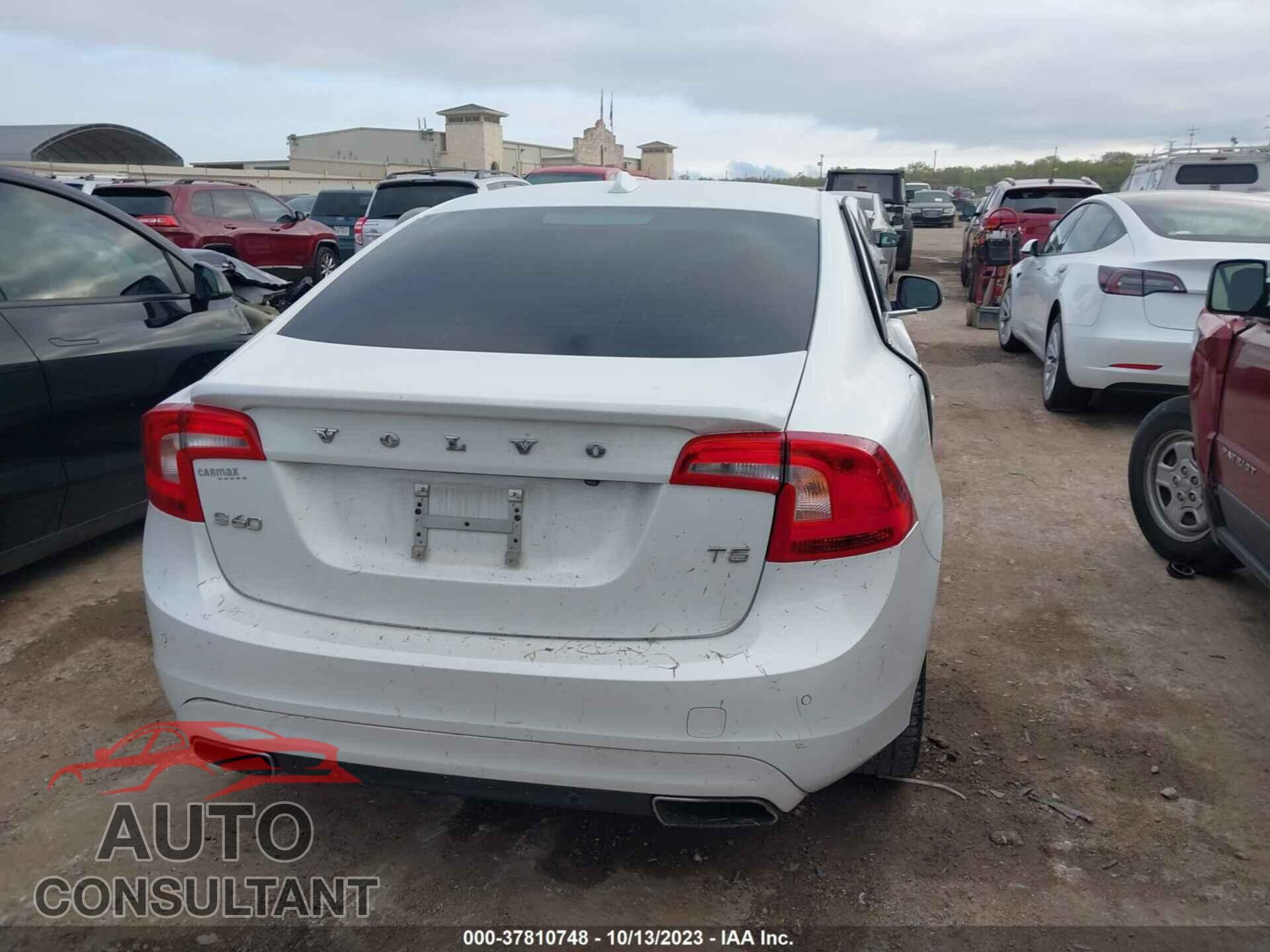 VOLVO S60 2016 - YV126MFK0G2413536