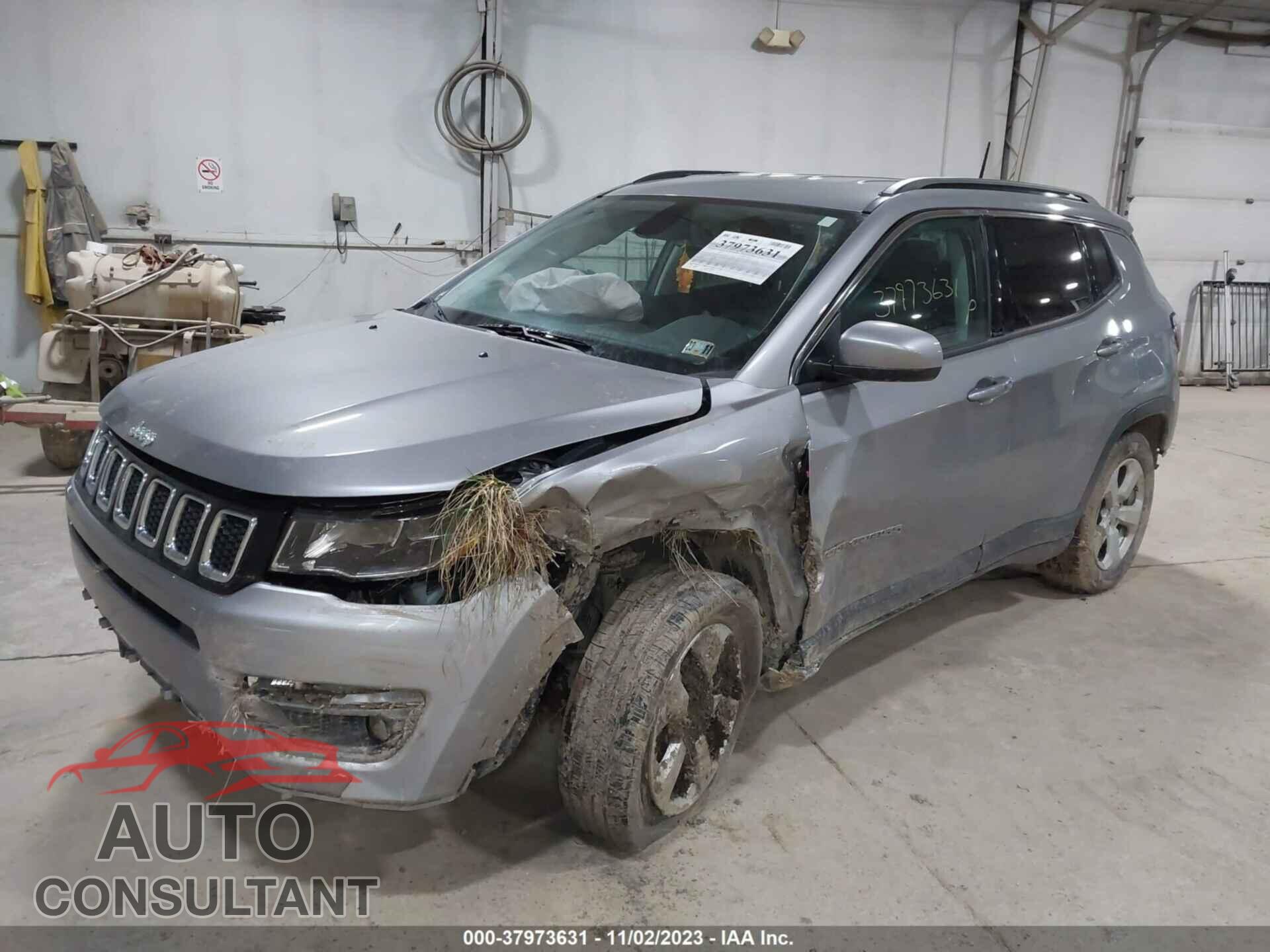 JEEP COMPASS 2018 - 3C4NJDBB9JT481251