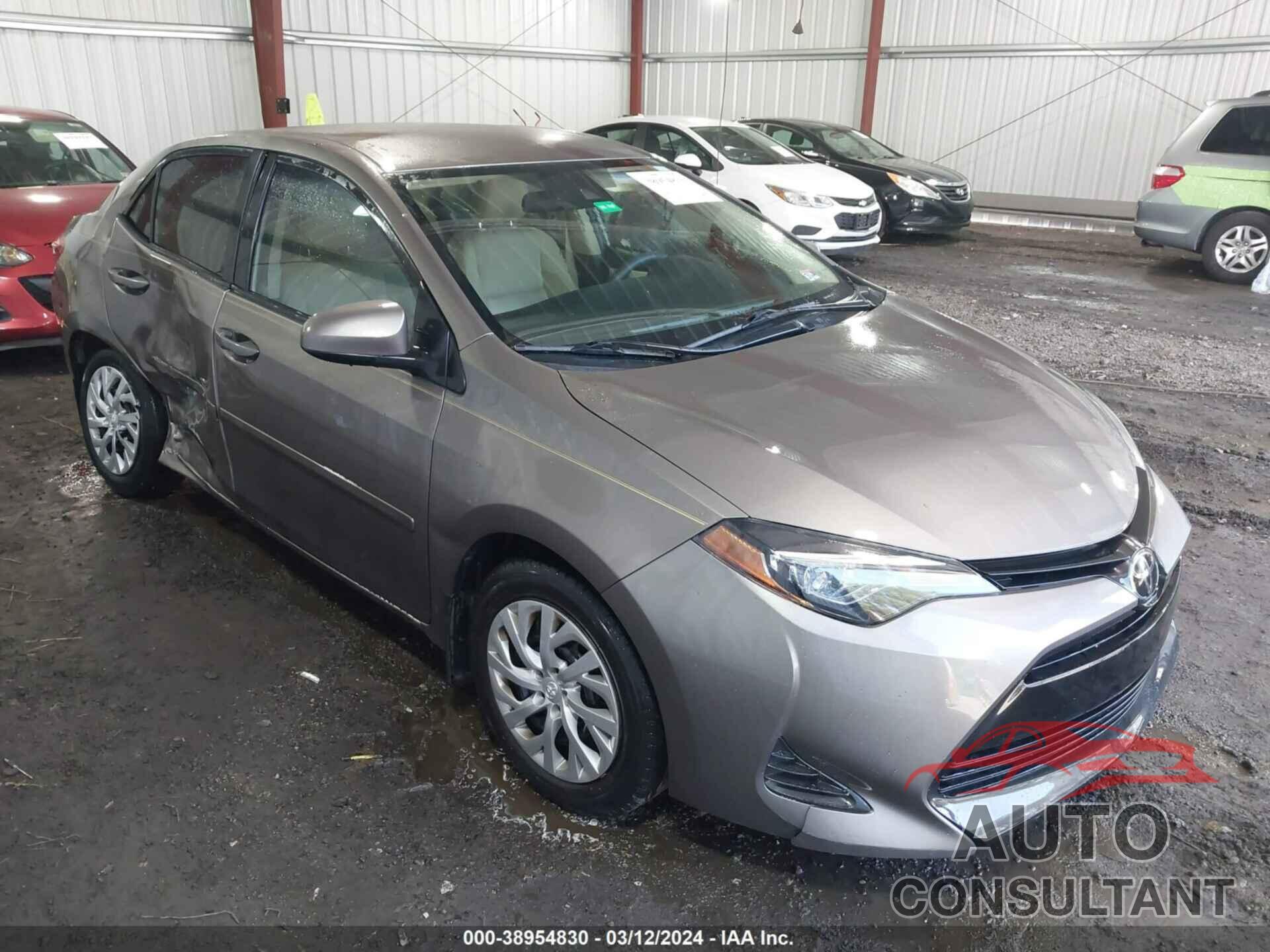 TOYOTA COROLLA 2019 - 2T1BURHE4KC221157
