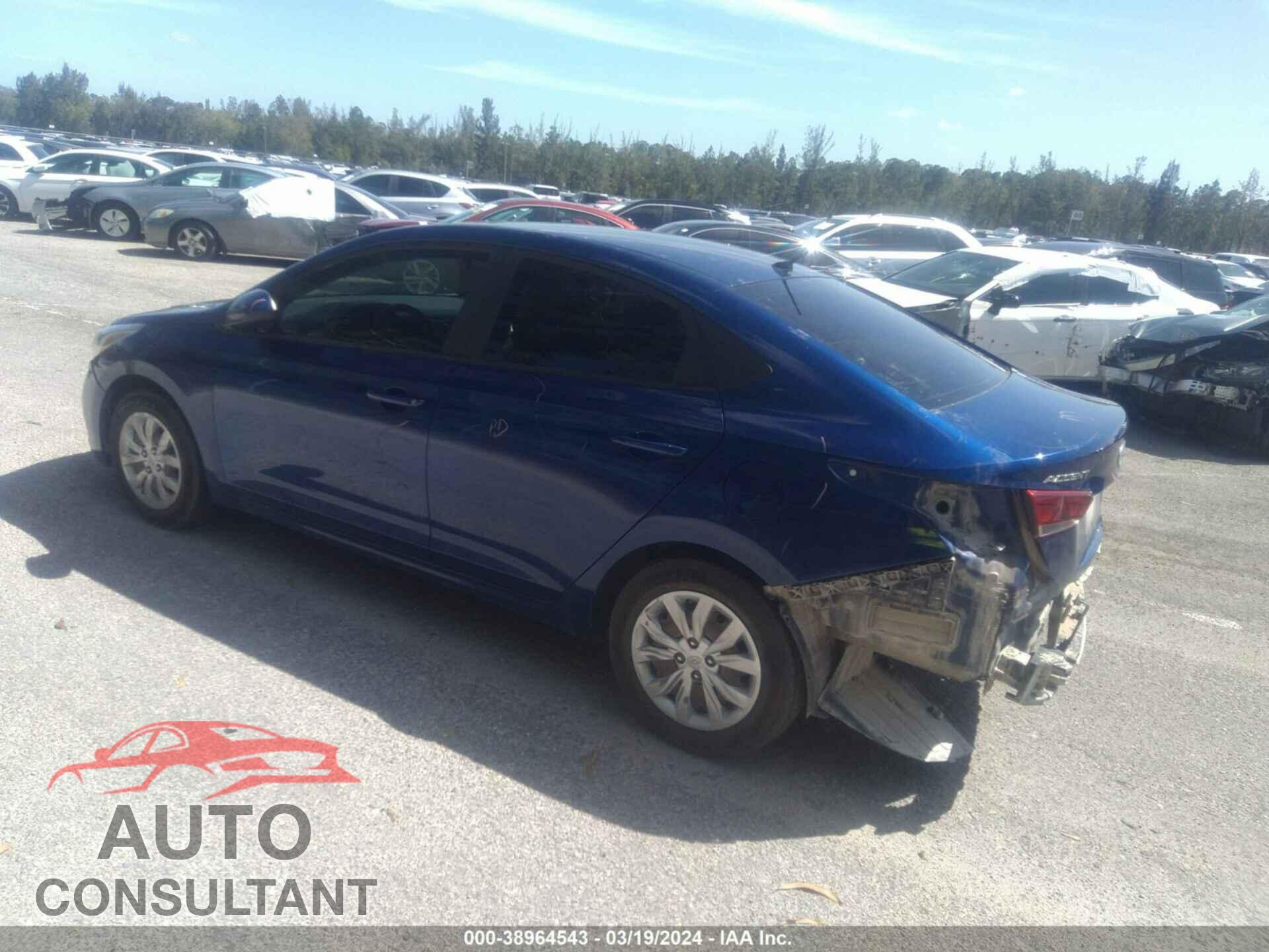 HYUNDAI ACCENT 2018 - 3KPC24A35JE018056