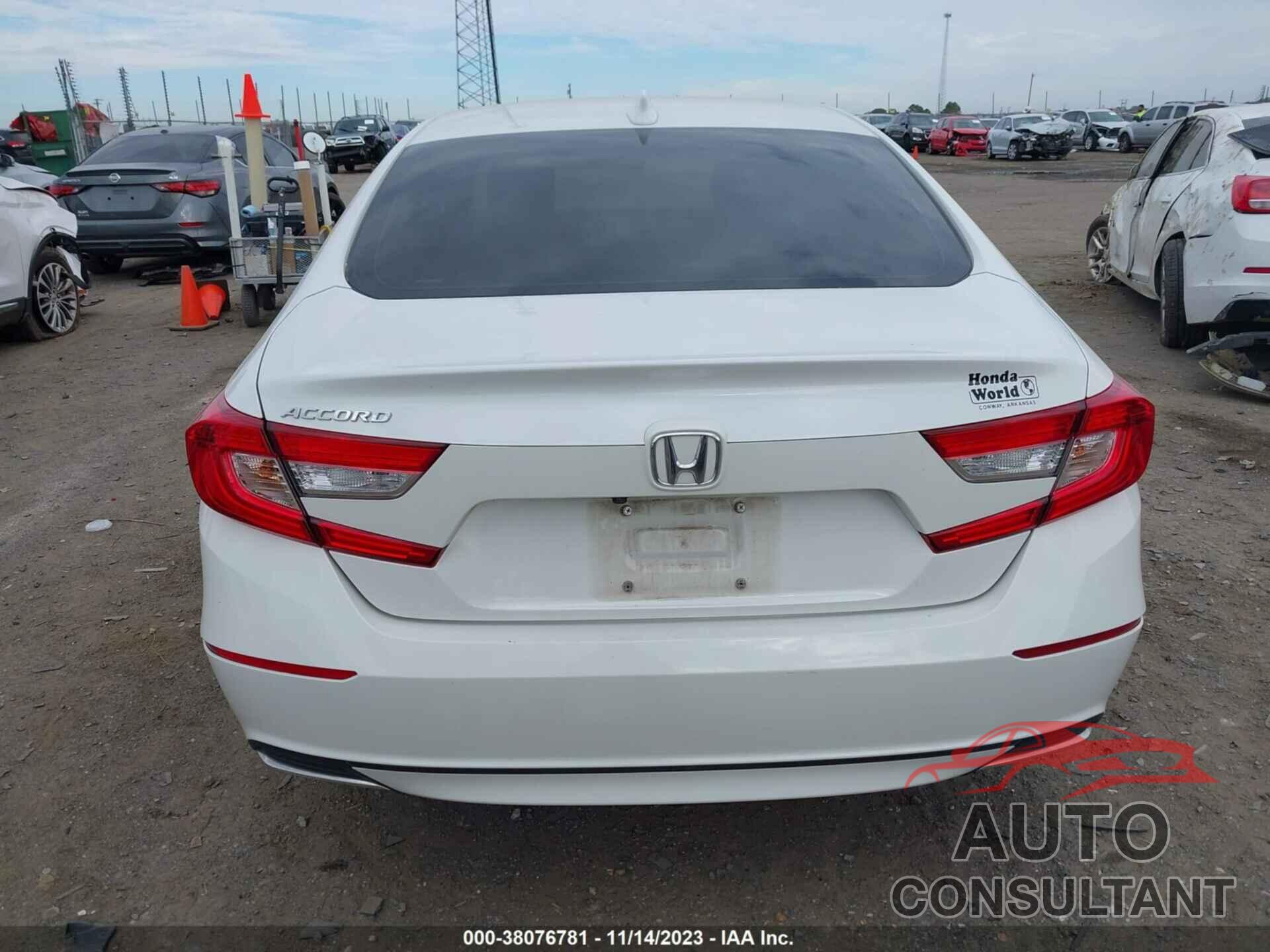 HONDA ACCORD 2018 - 1HGCV1F13JA212909