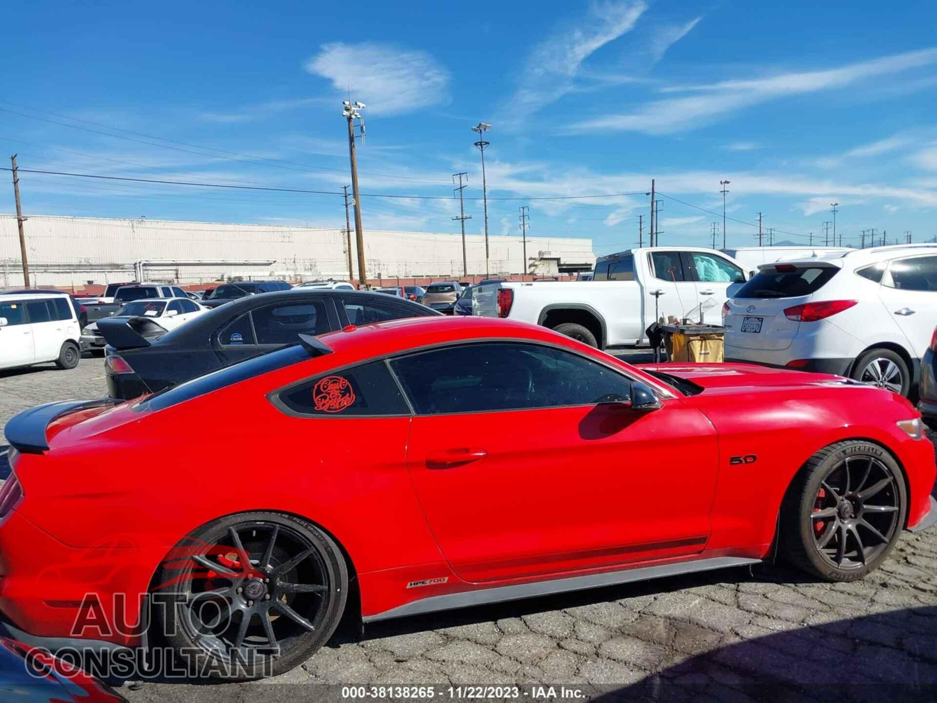 FORD MUSTANG 2017 - 1FA6P8CF4H5247689