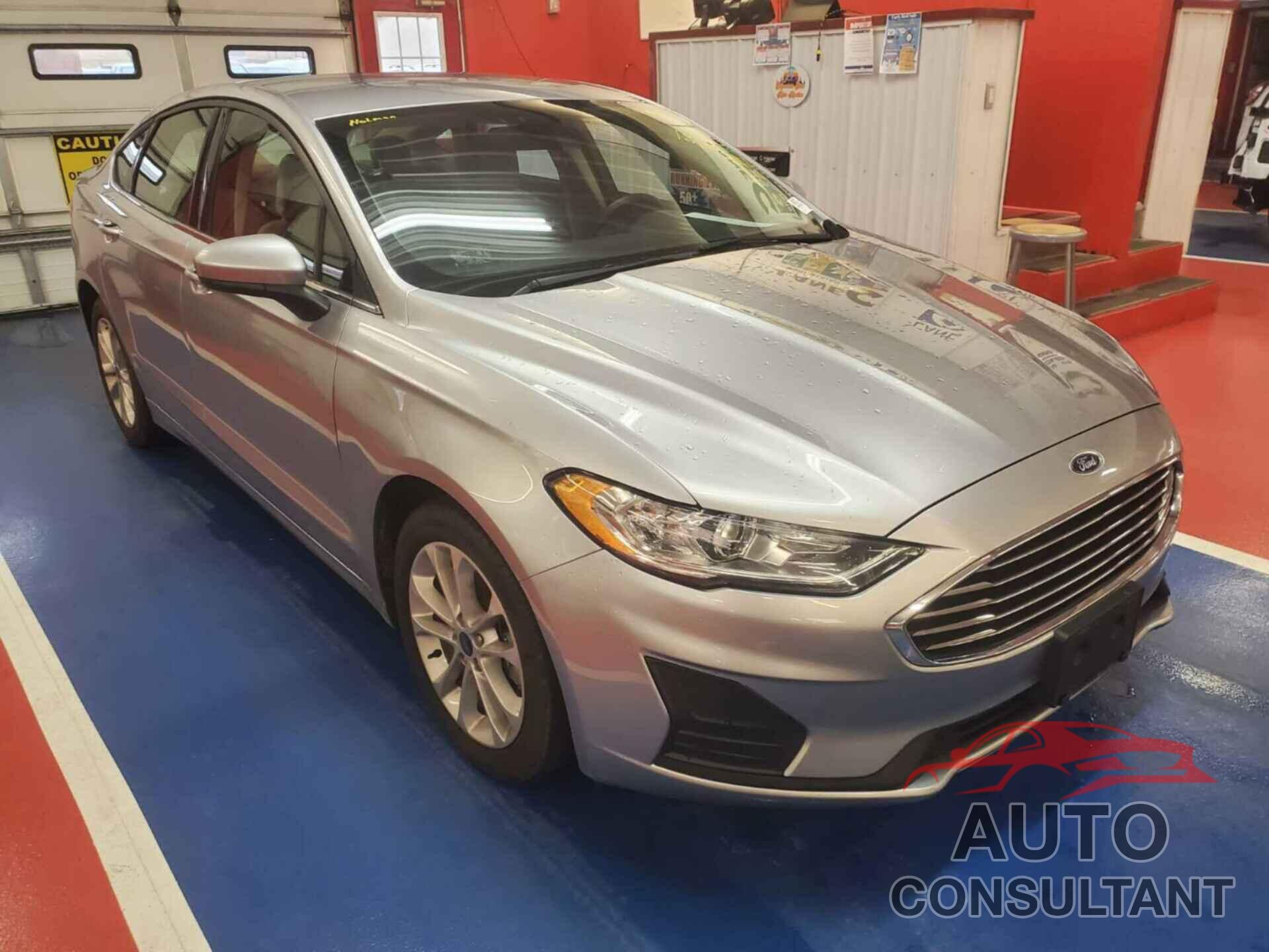 FORD FUSION 2020 - 3FA6P0LU2LR177003