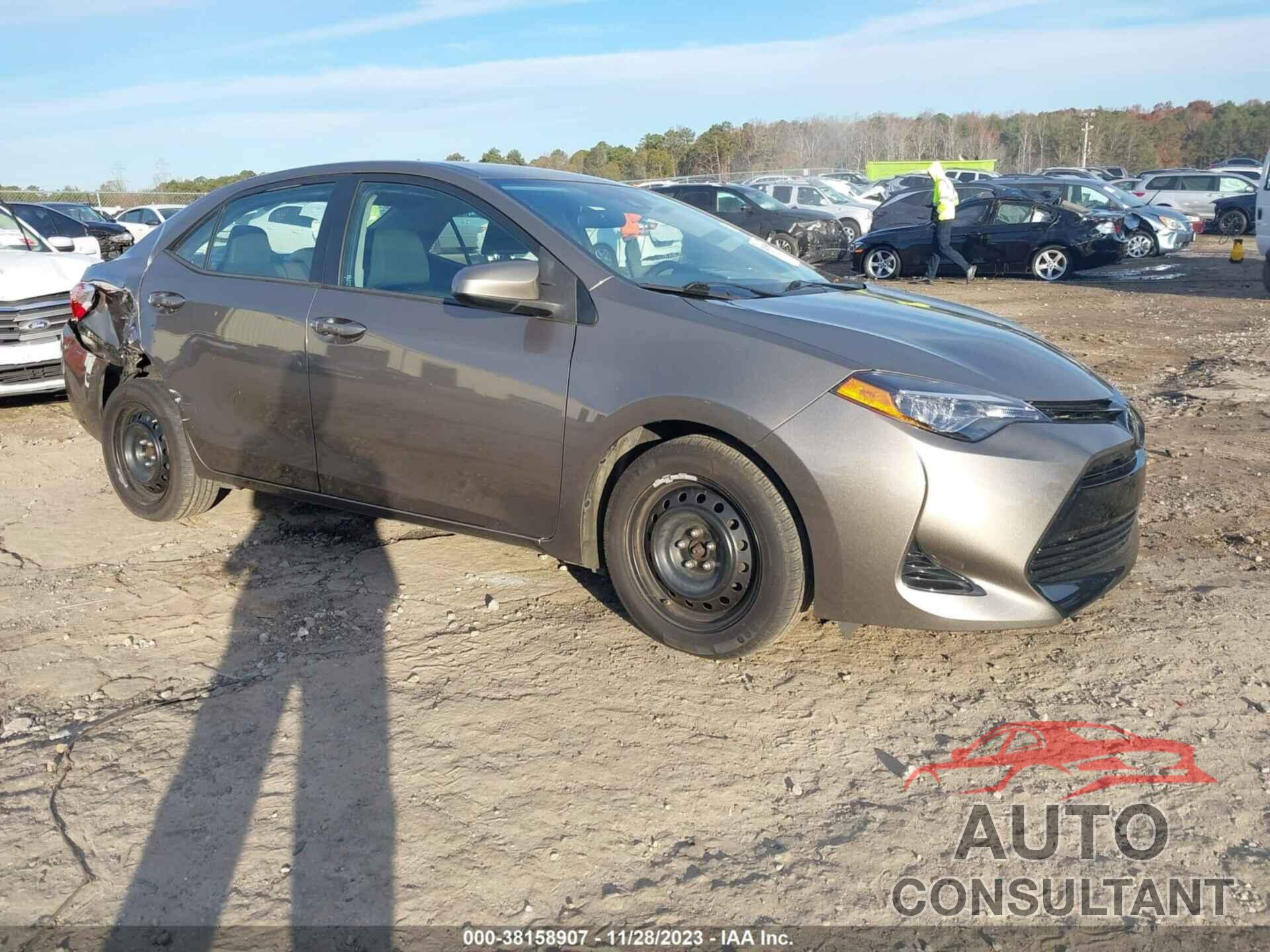 TOYOTA COROLLA 2017 - 5YFBURHE8HP675923