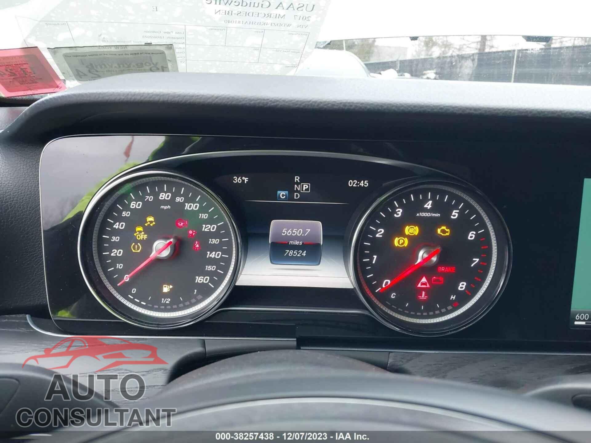 MERCEDES-BENZ E 300 2017 - WDDZF4KB5HA181040
