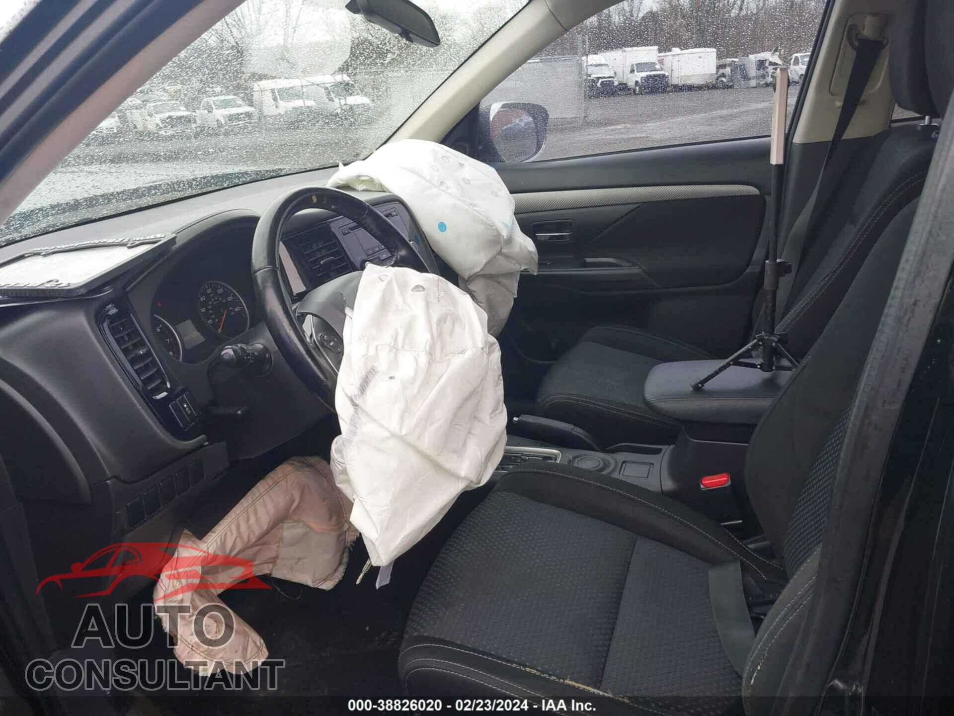 MITSUBISHI OUTLANDER 2016 - JA4AD2A37GZ008660