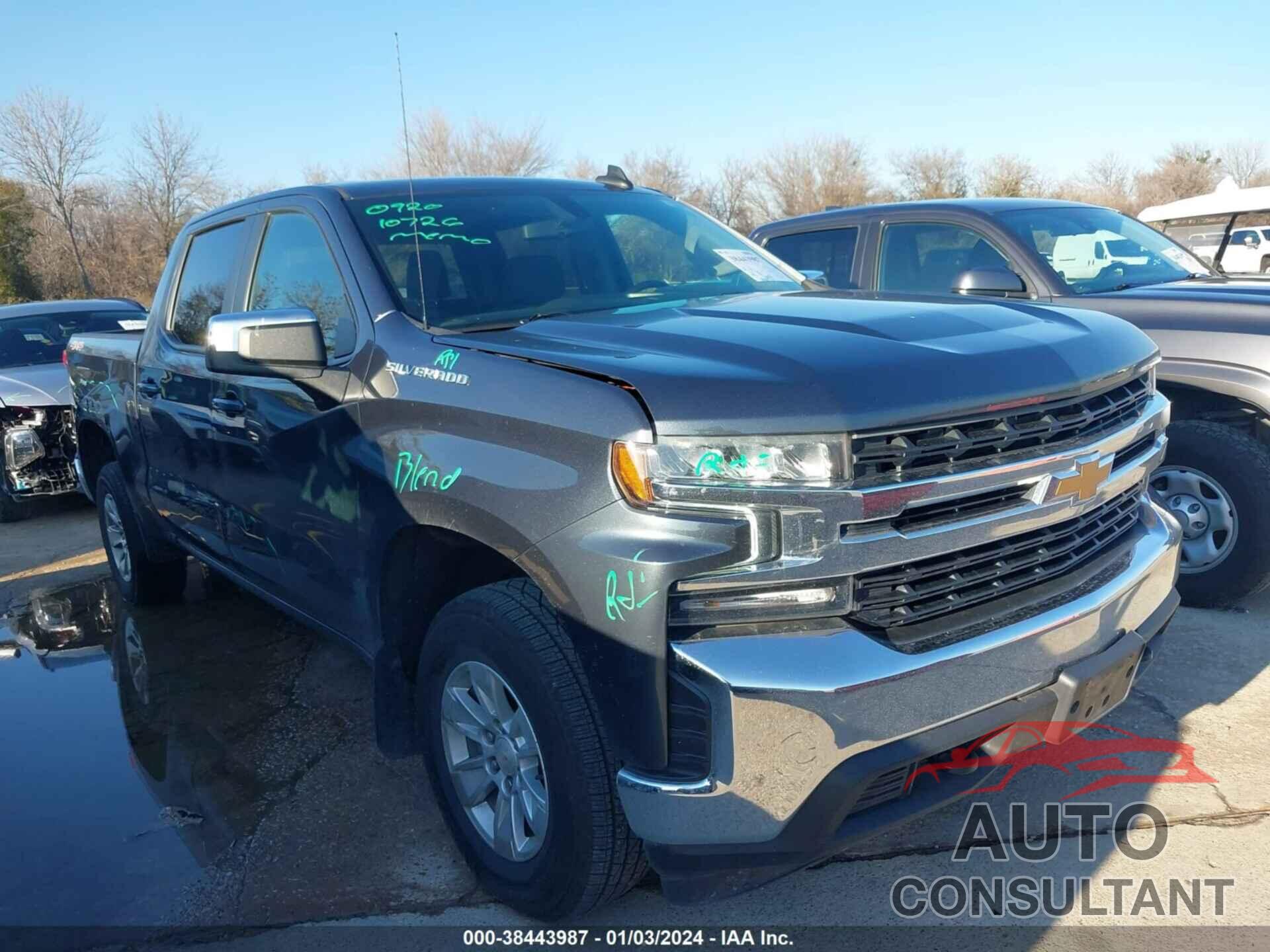 CHEVROLET SILVERADO 2021 - 1GCUYDED9MZ426557