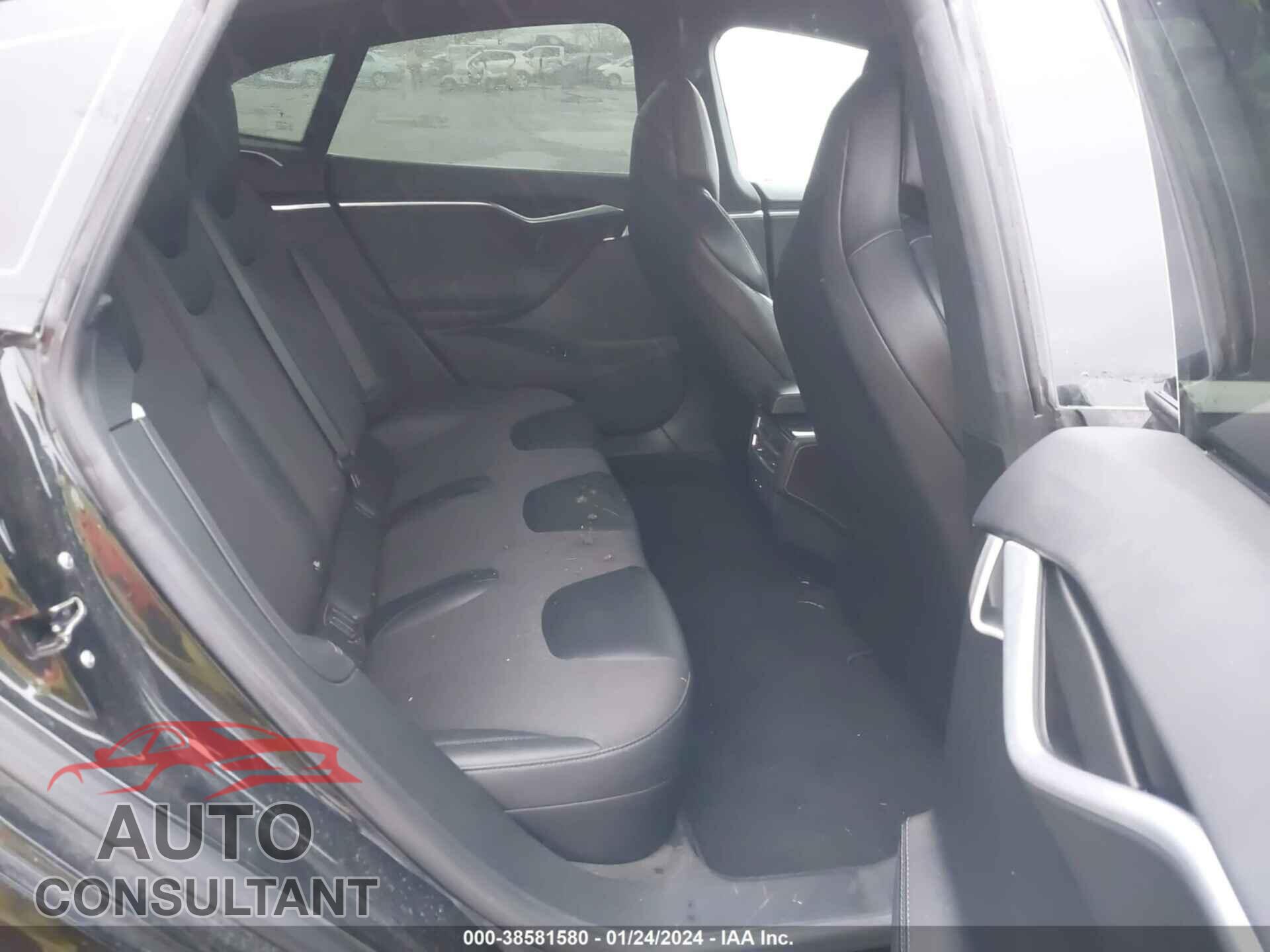 TESLA MODEL S 2017 - 5YJSA1E18HF208654