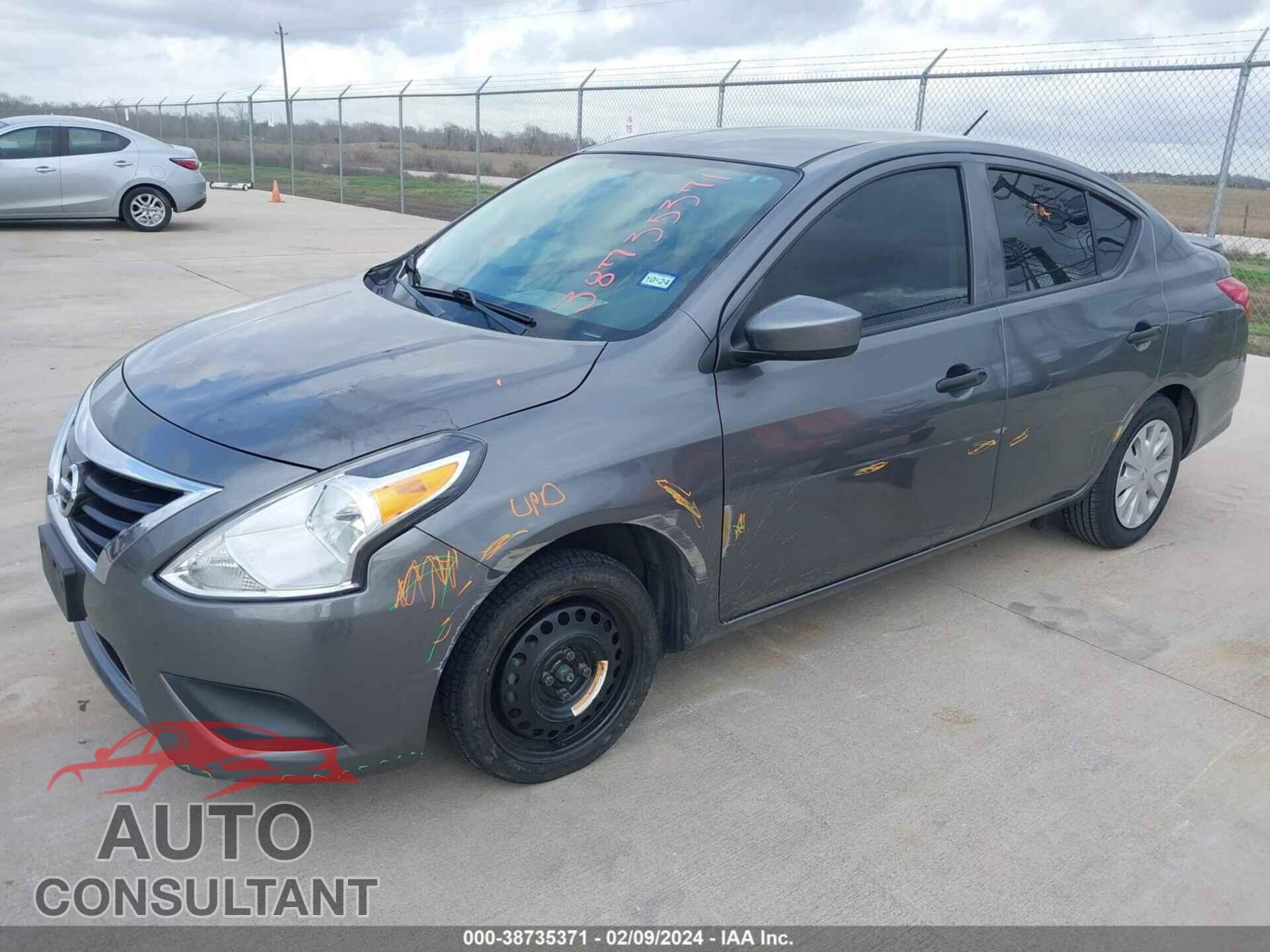 NISSAN VERSA 2017 - 3N1CN7AP2HL899755