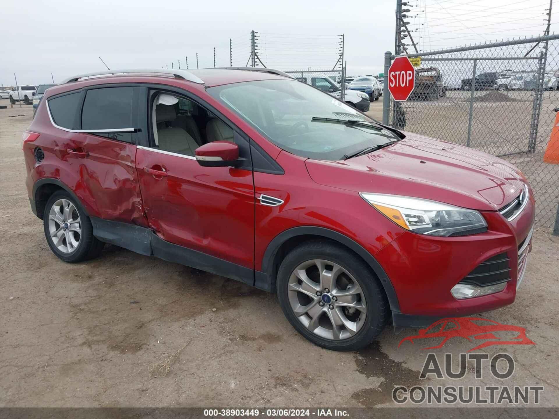 FORD ESCAPE 2016 - 1FMCU0JX1GUC55753