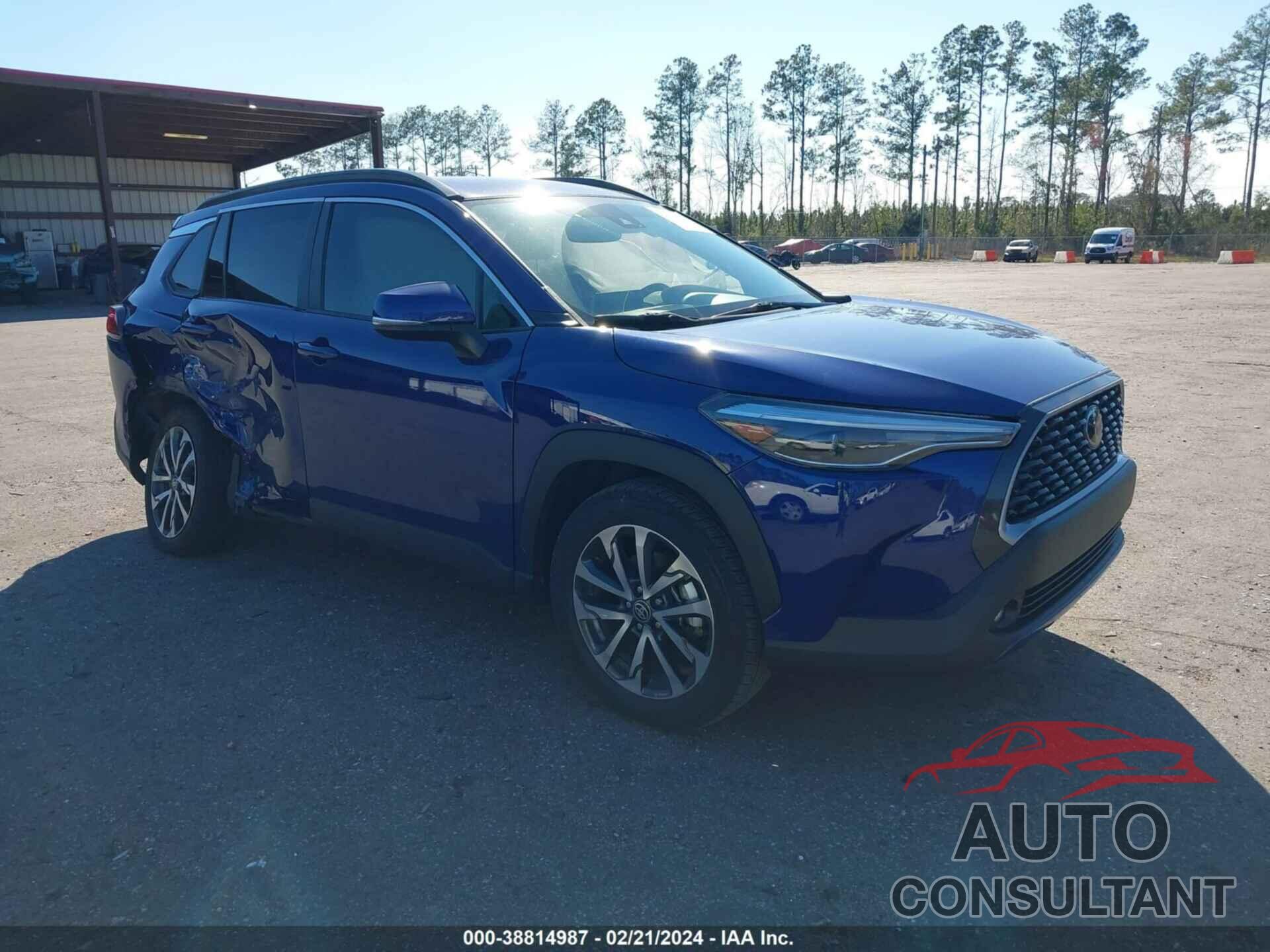 TOYOTA COROLLA CROSS 2022 - 7MUEAAAG8NV034380