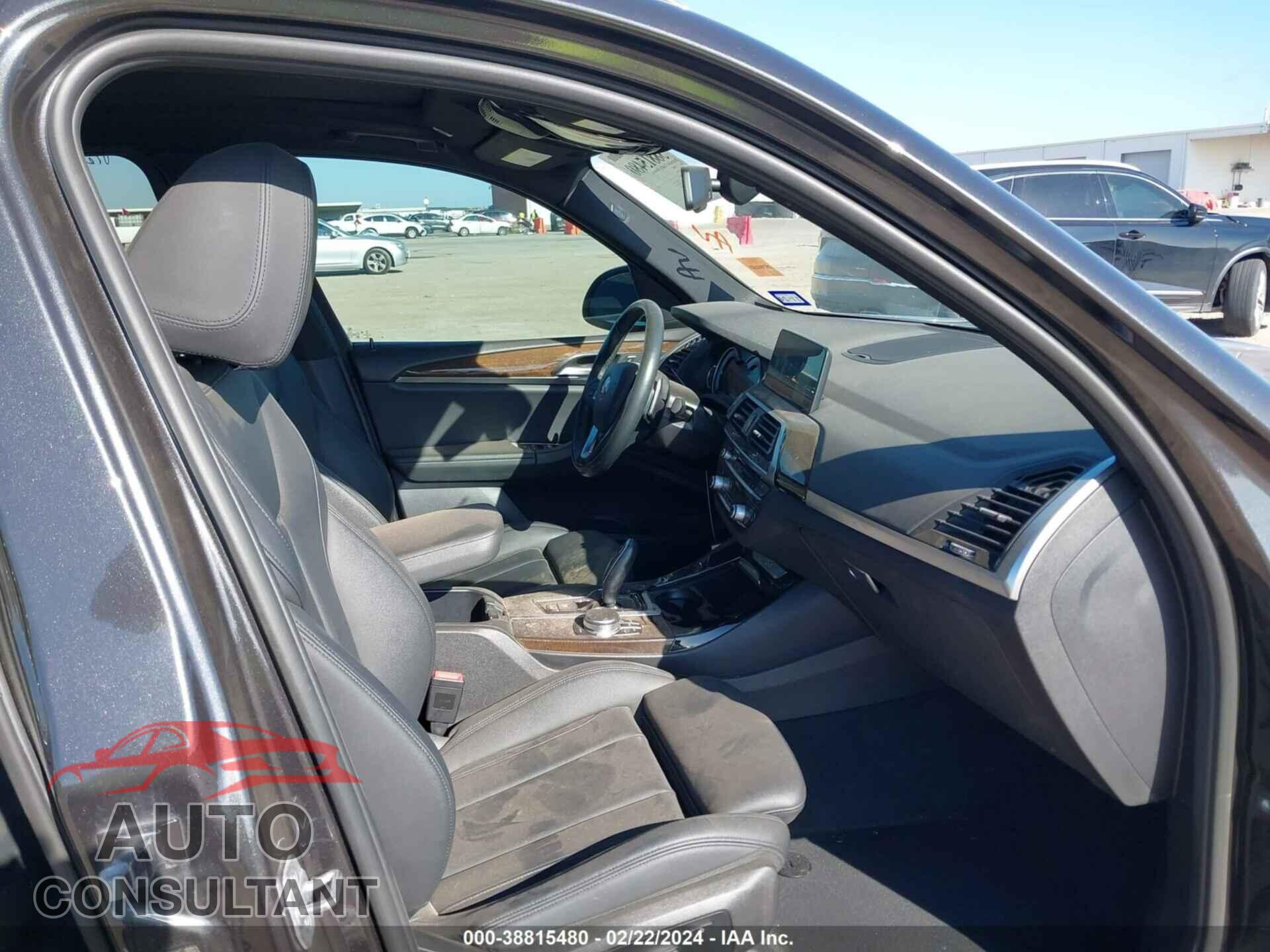 BMW X3 2018 - 5UXTR9C53JLD72268