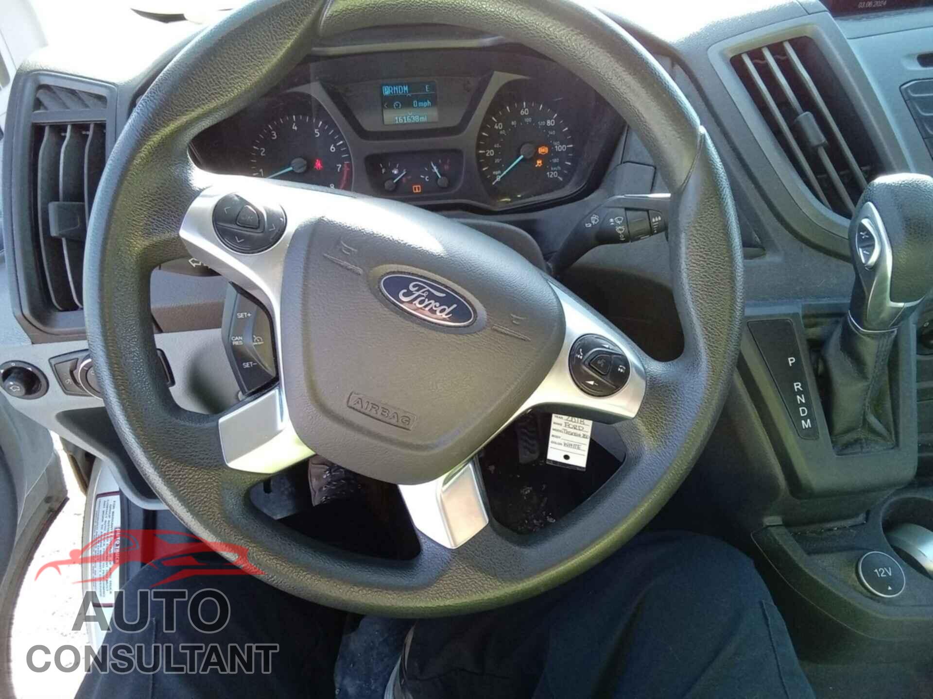 FORD TRANSIT 2018 - 1FTYR1ZM7JKB52285