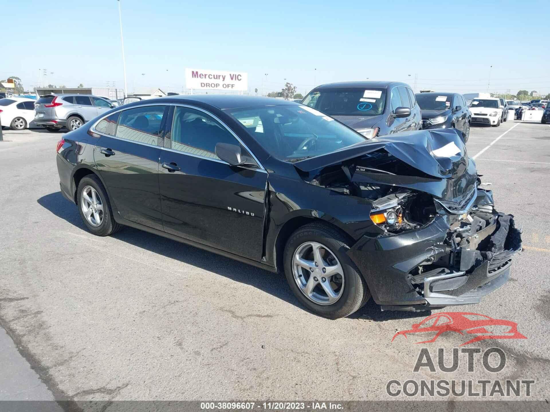 CHEVROLET MALIBU 2018 - 1G1ZC5ST8JF132529