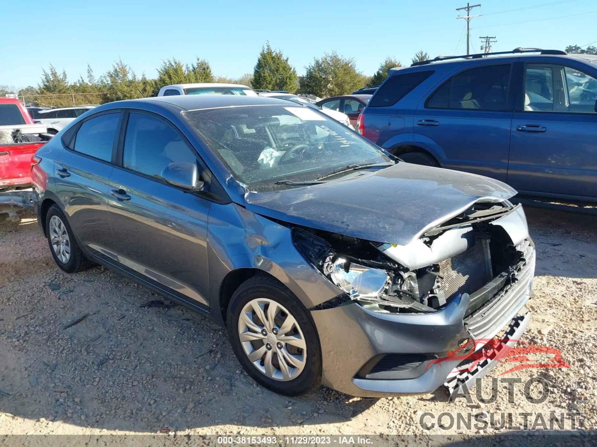 HYUNDAI ACCENT 2018 - 3KPC24A39JE015886