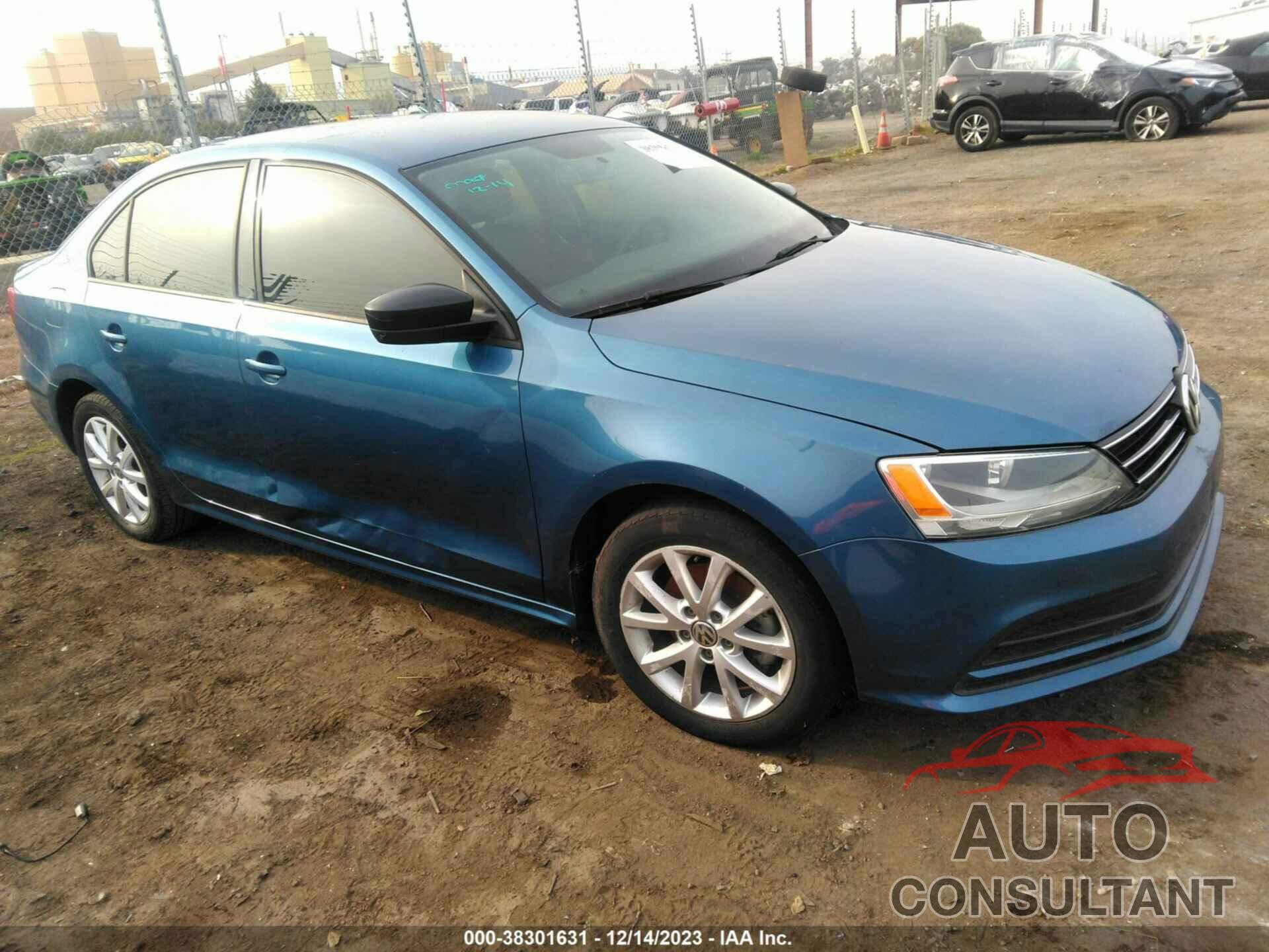 VOLKSWAGEN JETTA 2015 - 3VWD17AJ6FM234662