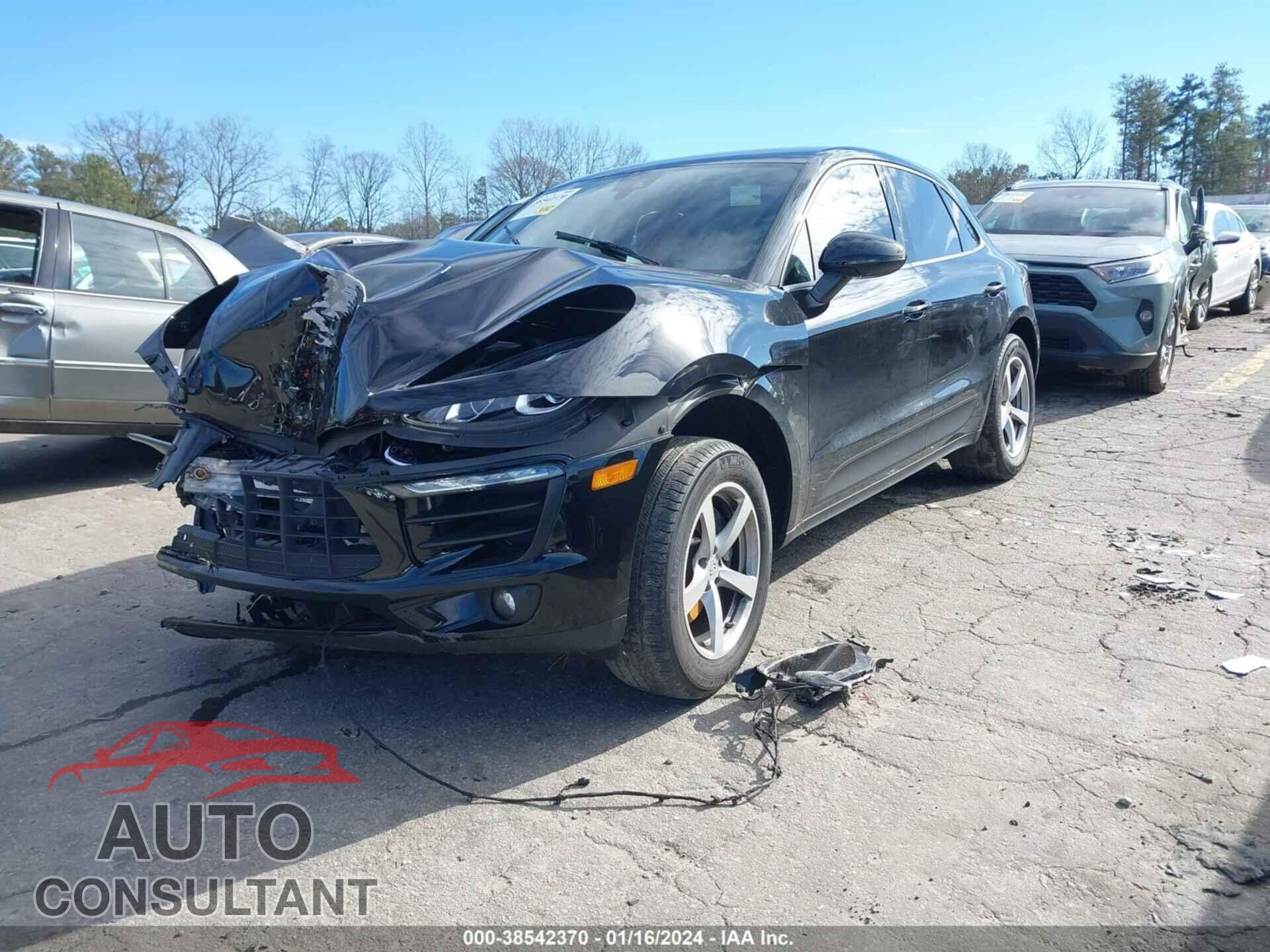 PORSCHE MACAN 2018 - WP1AA2A52JLB03667