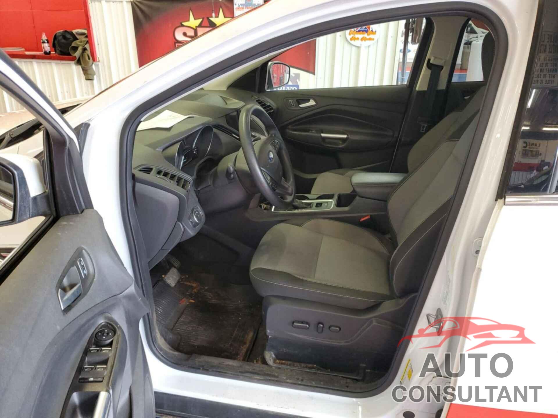 FORD ESCAPE 2019 - 1FMCU9GD7KUB68854