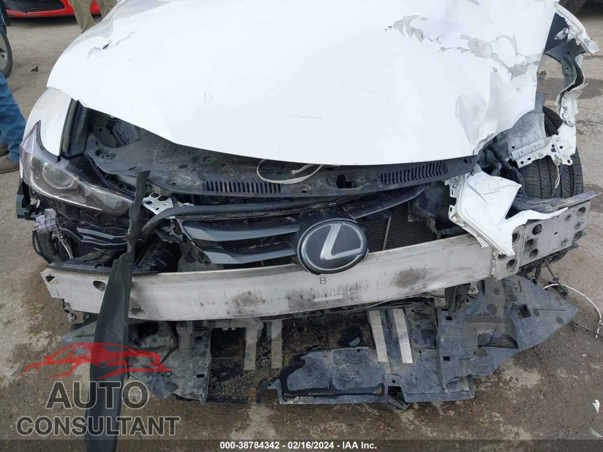 LEXUS IS 300 2018 - JTHBA1D28J5066841