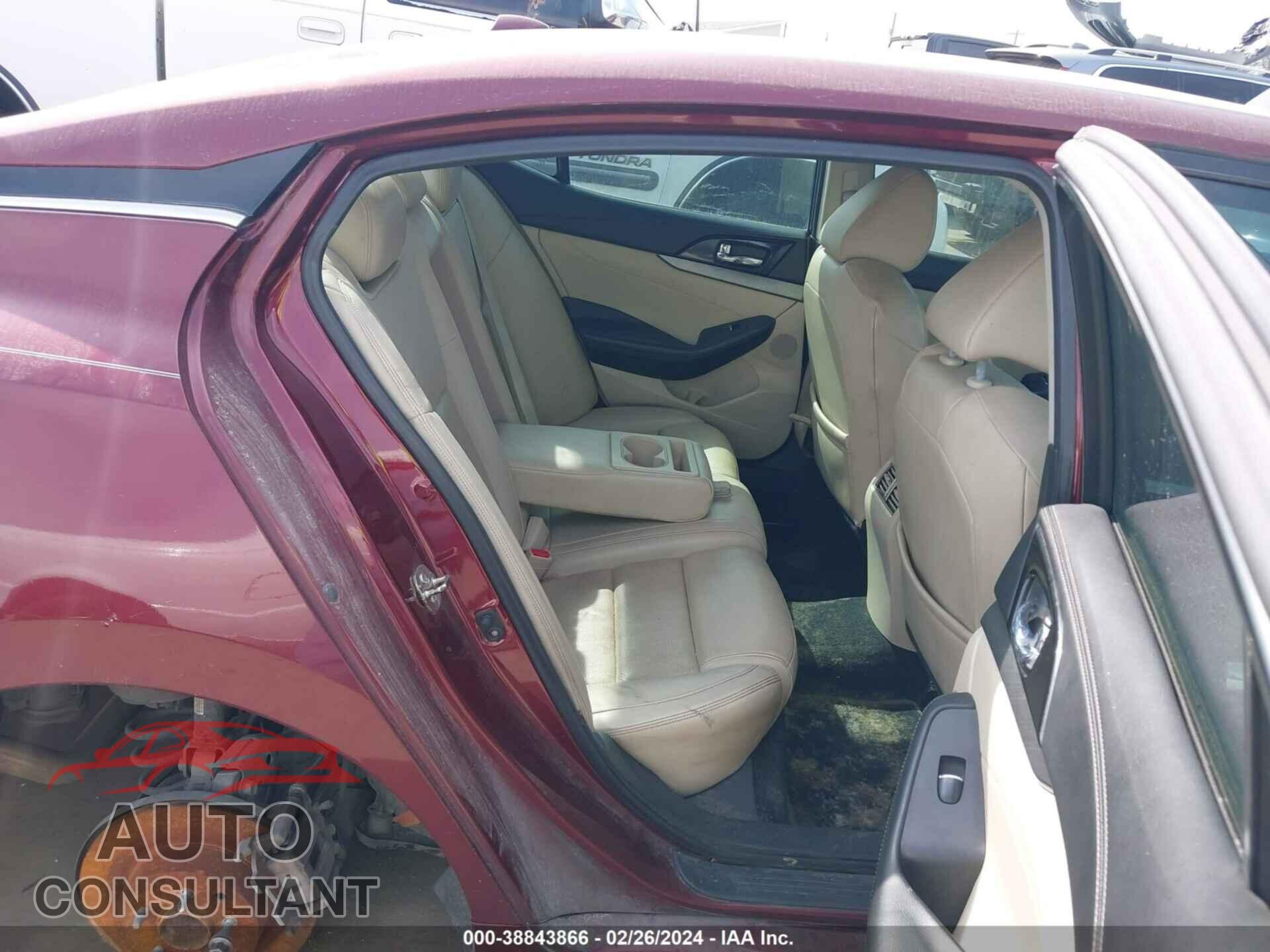 NISSAN MAXIMA 2016 - 1N4AA6AP3GC402285