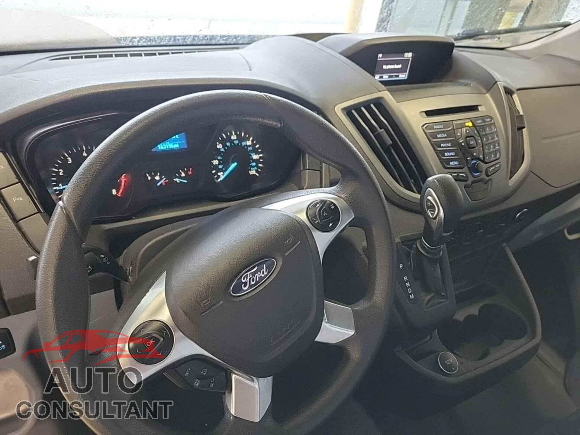 FORD TRANSIT 2019 - 1FTYR2CM8KKA23634