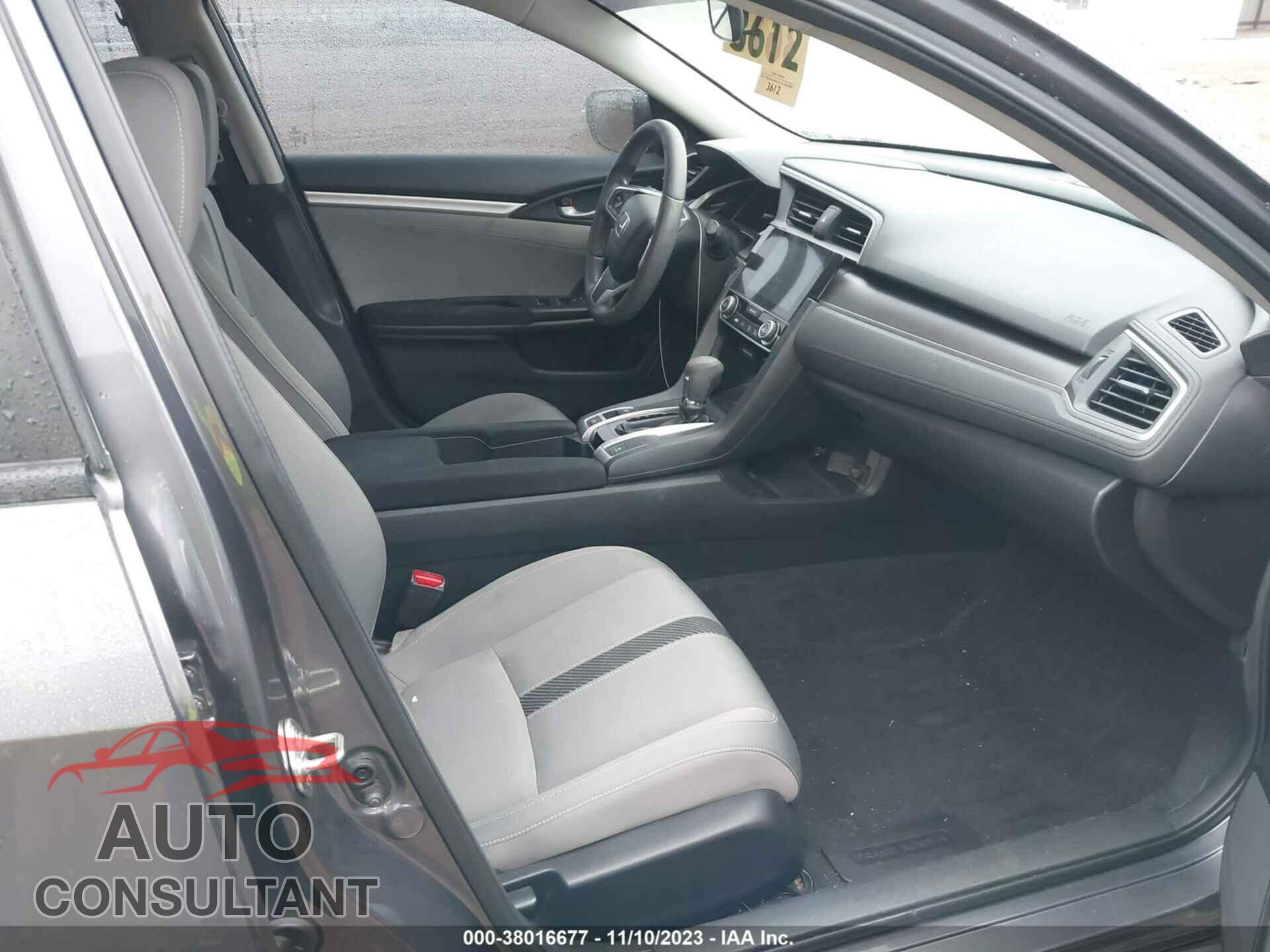 HONDA CIVIC SEDAN 2017 - 19XFC2F74HE032311