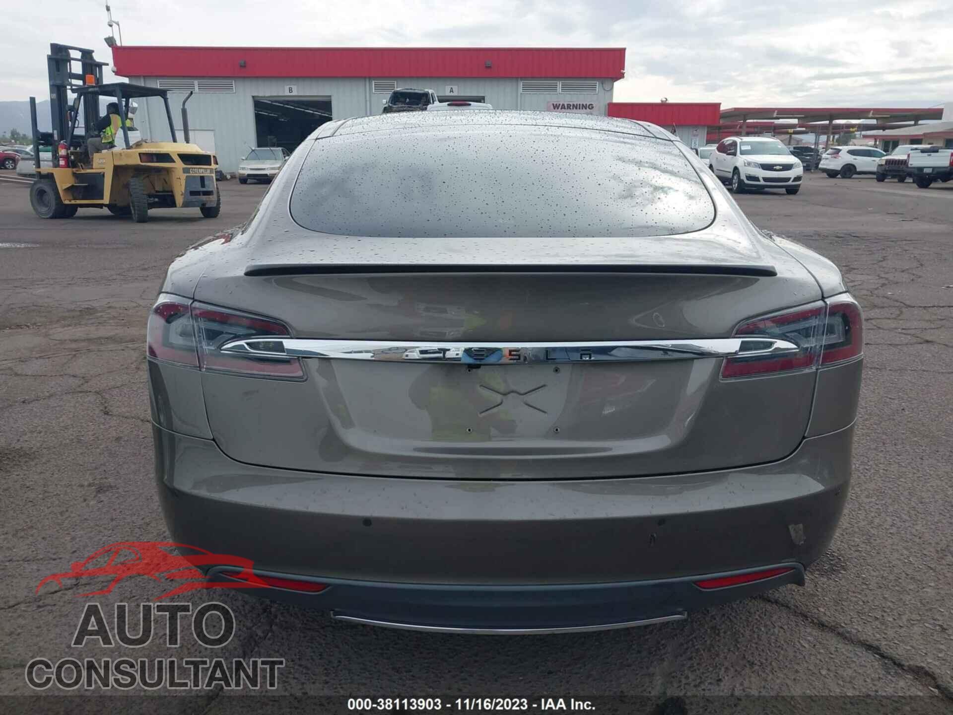TESLA MODEL S 2016 - 5YJSA1E48GF120227