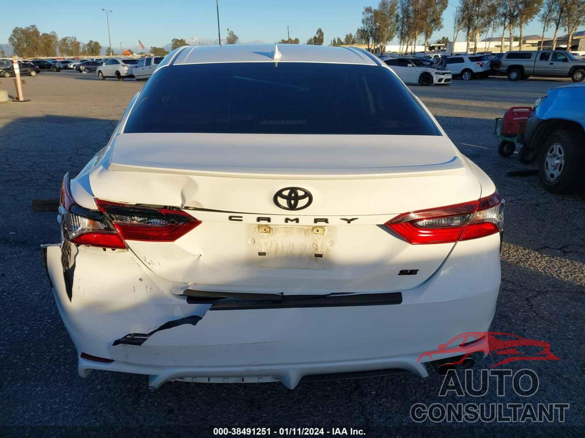 TOYOTA CAMRY 2022 - 4T1G11AK3NU623478