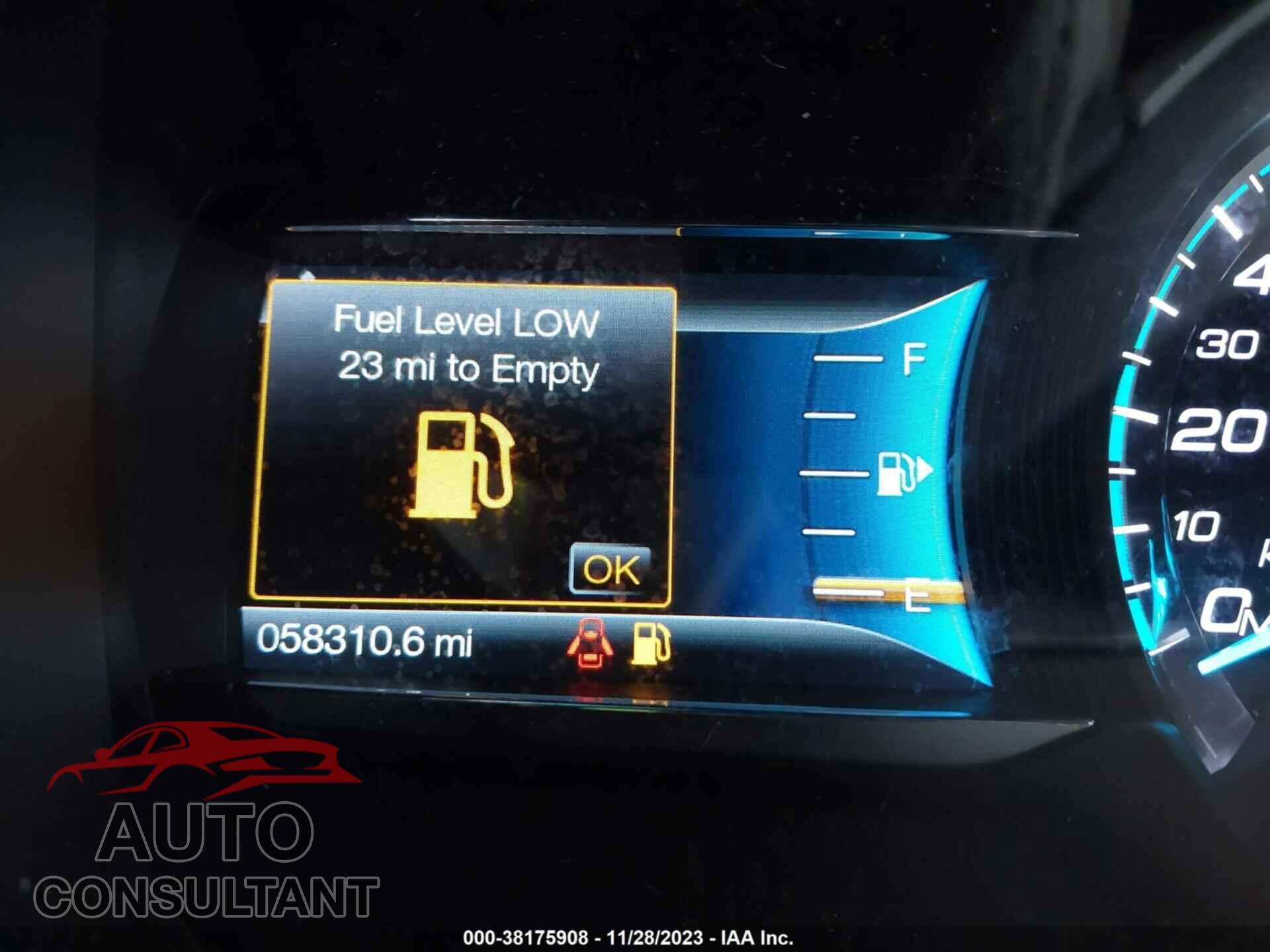 FORD TAURUS 2019 - 1FAHP2E82KG100982