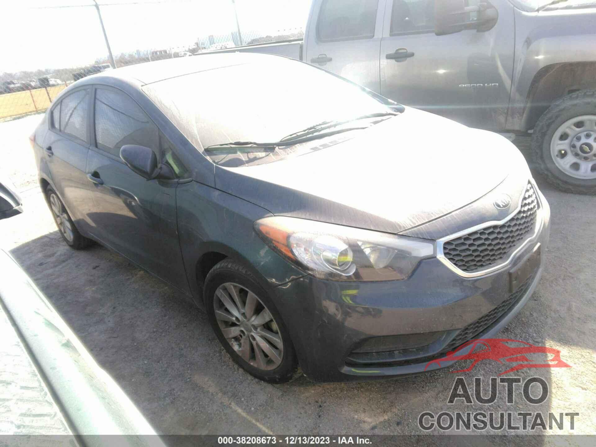 KIA FORTE 2016 - KNAFX4A6XG5503593