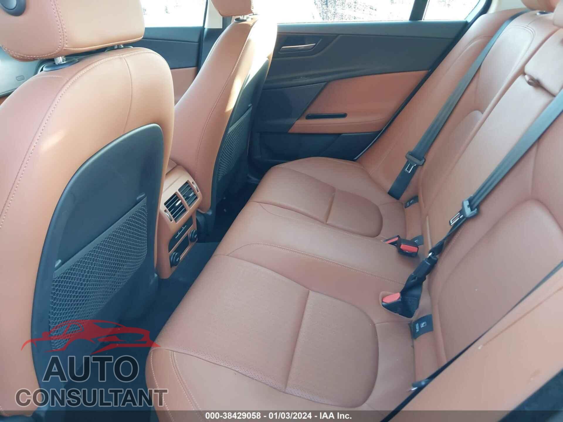 JAGUAR XE 2018 - SAJAH4EV2JCP16943