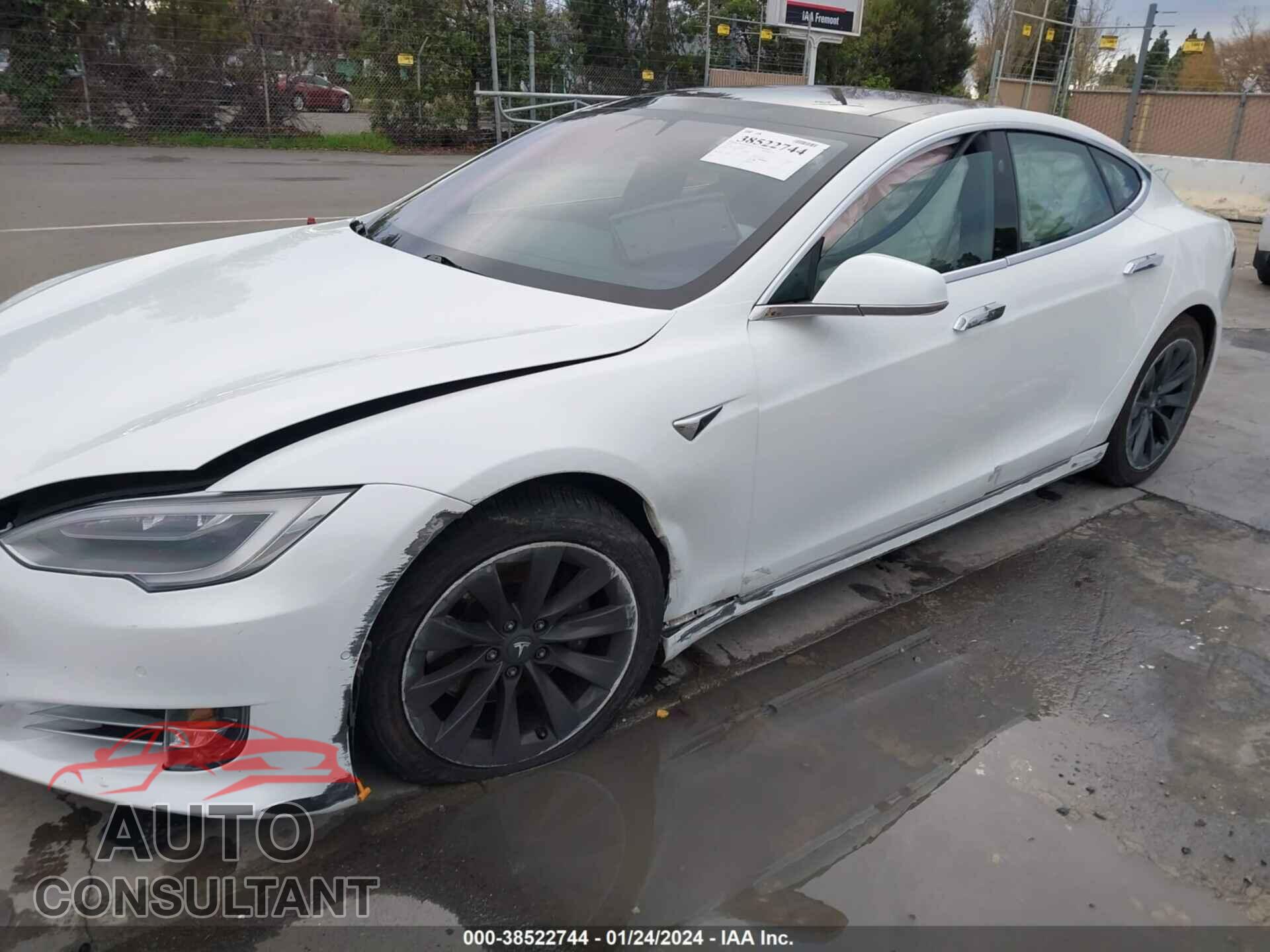 TESLA MODEL S 2018 - 5YJSA1E22JF284837