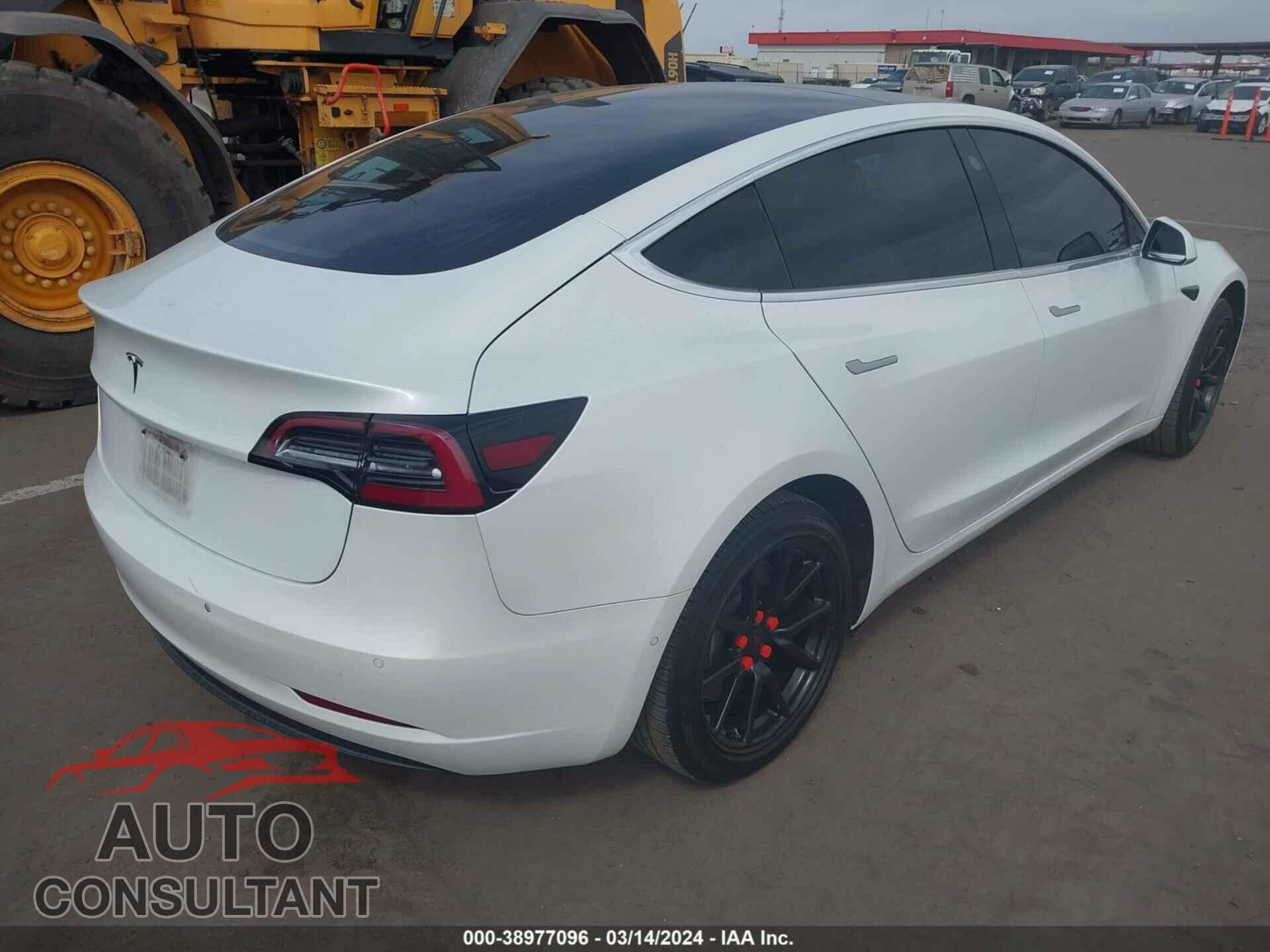 TESLA MODEL 3 2019 - 5YJ3E1EAXKF486309
