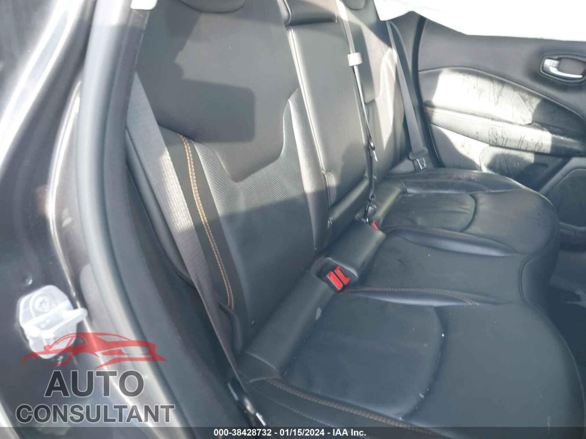 JEEP COMPASS 2021 - 3C4NJDCB5MT572438