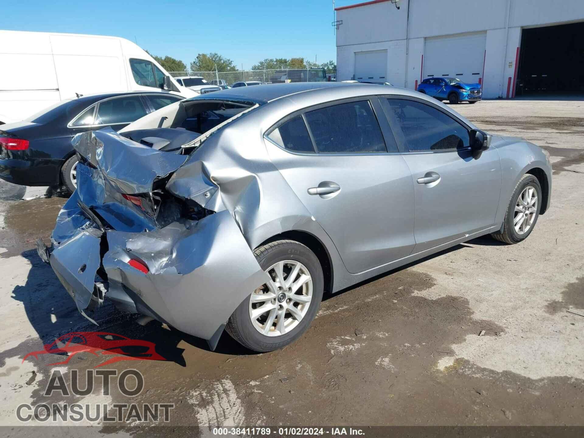 MAZDA MAZDA3 2016 - JM1BM1U72G1318765