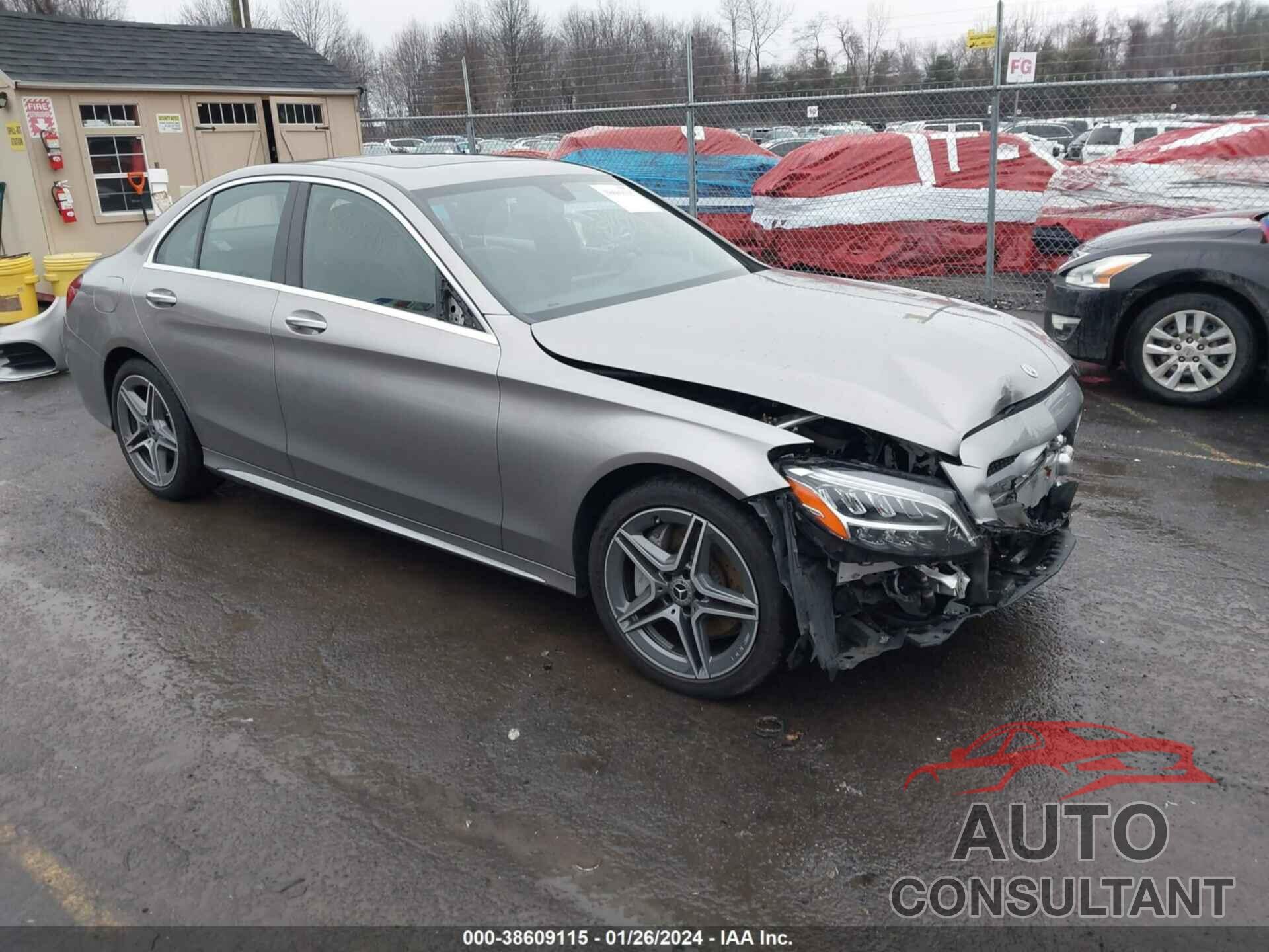 MERCEDES-BENZ C 300 2019 - 55SWF8EBXKU318356