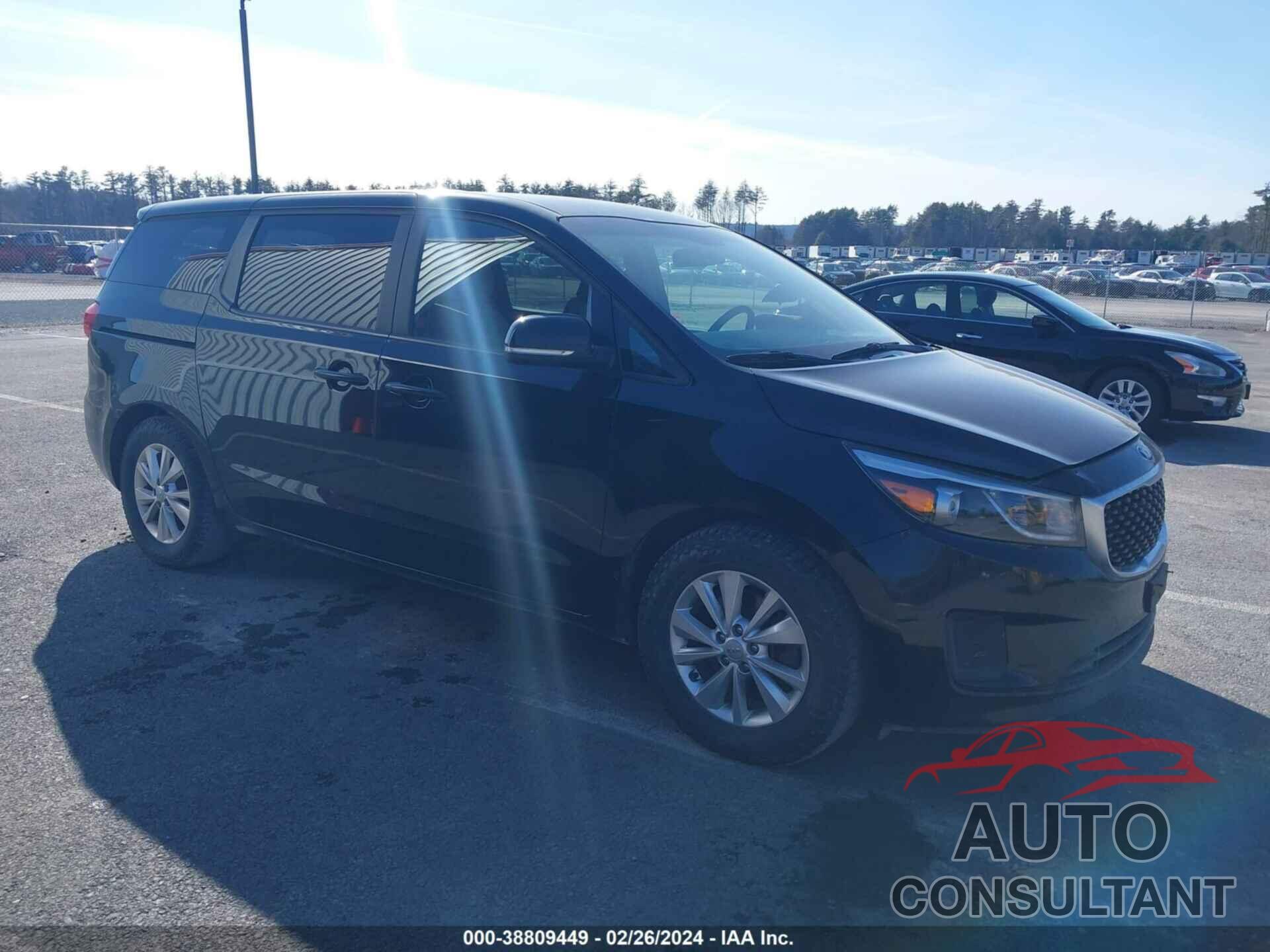 KIA SEDONA 2018 - KNDMB5C18J6389322