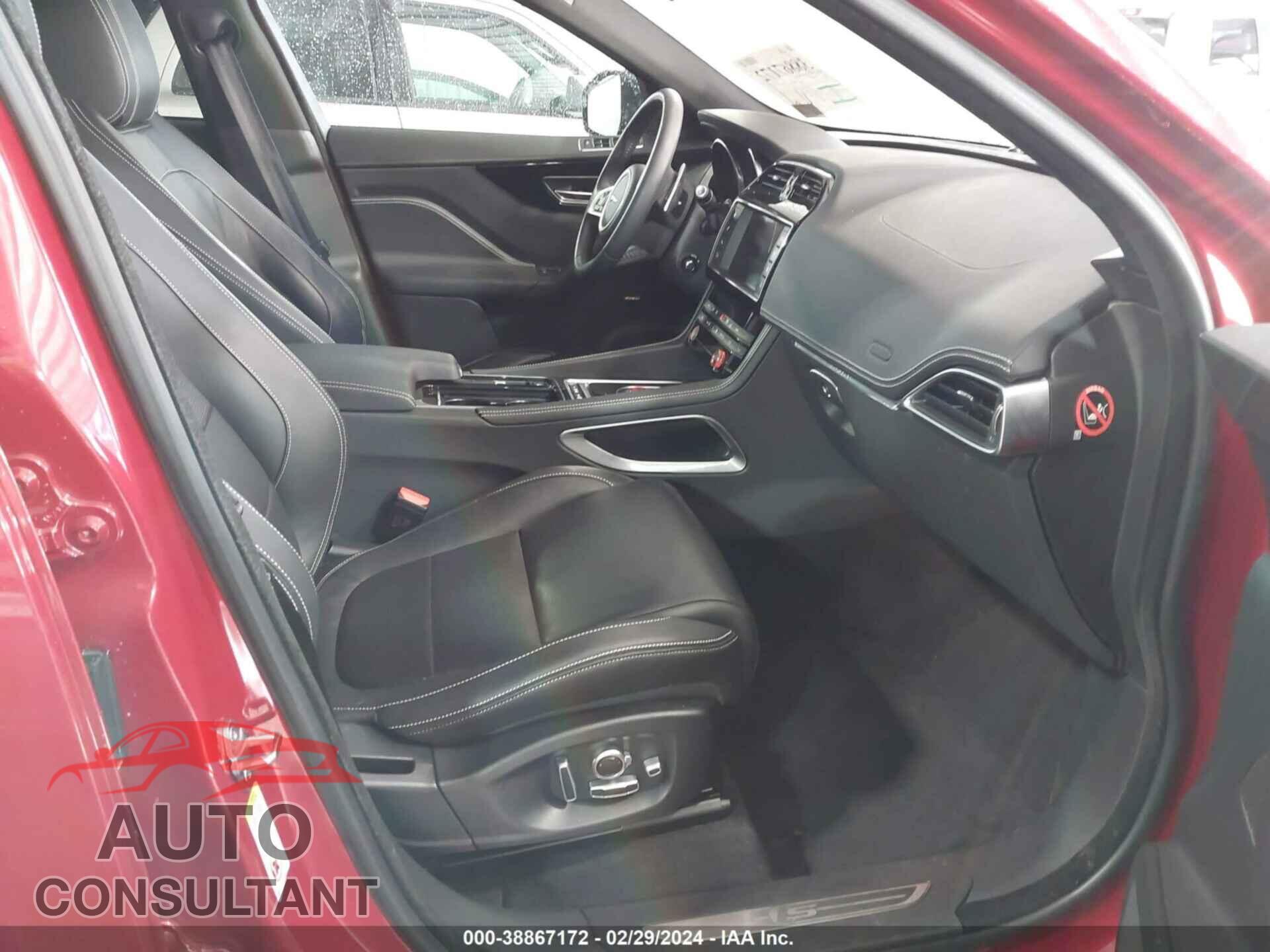 JAGUAR F-PACE 2018 - SADCM2FVXJA254363