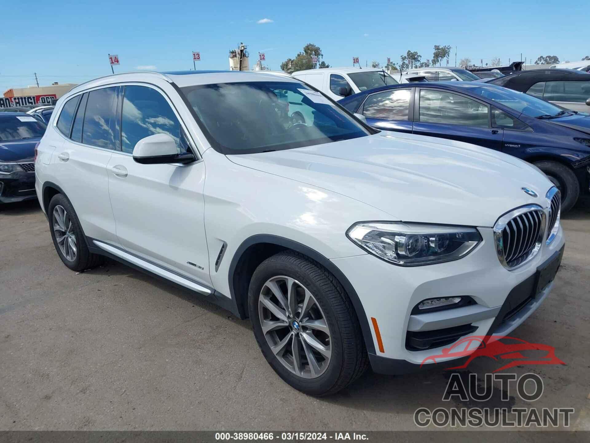 BMW X3 2018 - 5UXTR9C57JLC77132