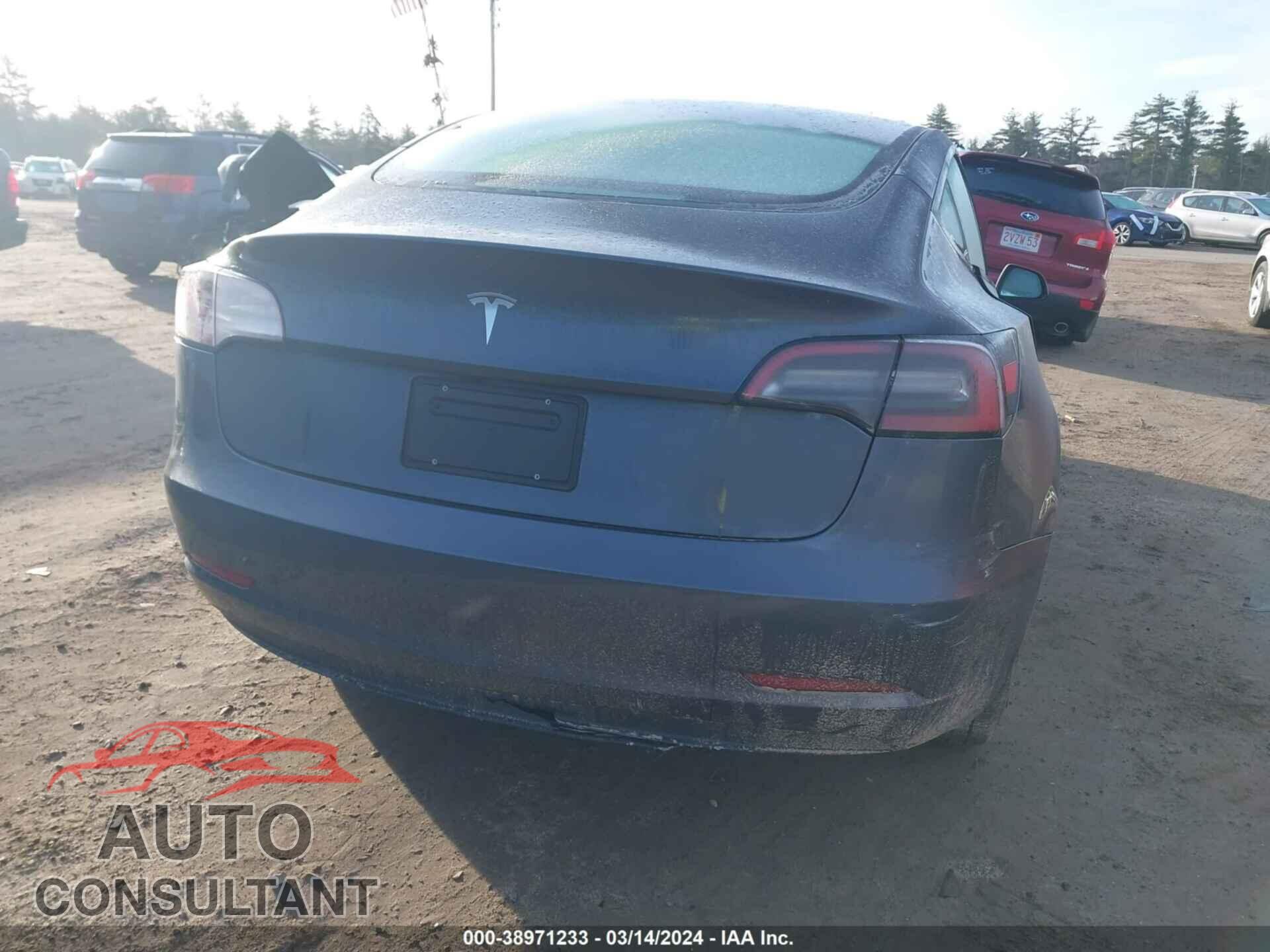 TESLA MODEL 3 2023 - 5YJ3E1EA2PF684034