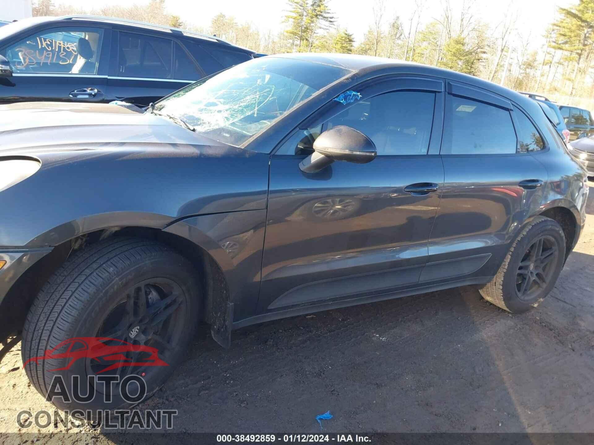 PORSCHE MACAN 2018 - WP1AA2A52JLB00610
