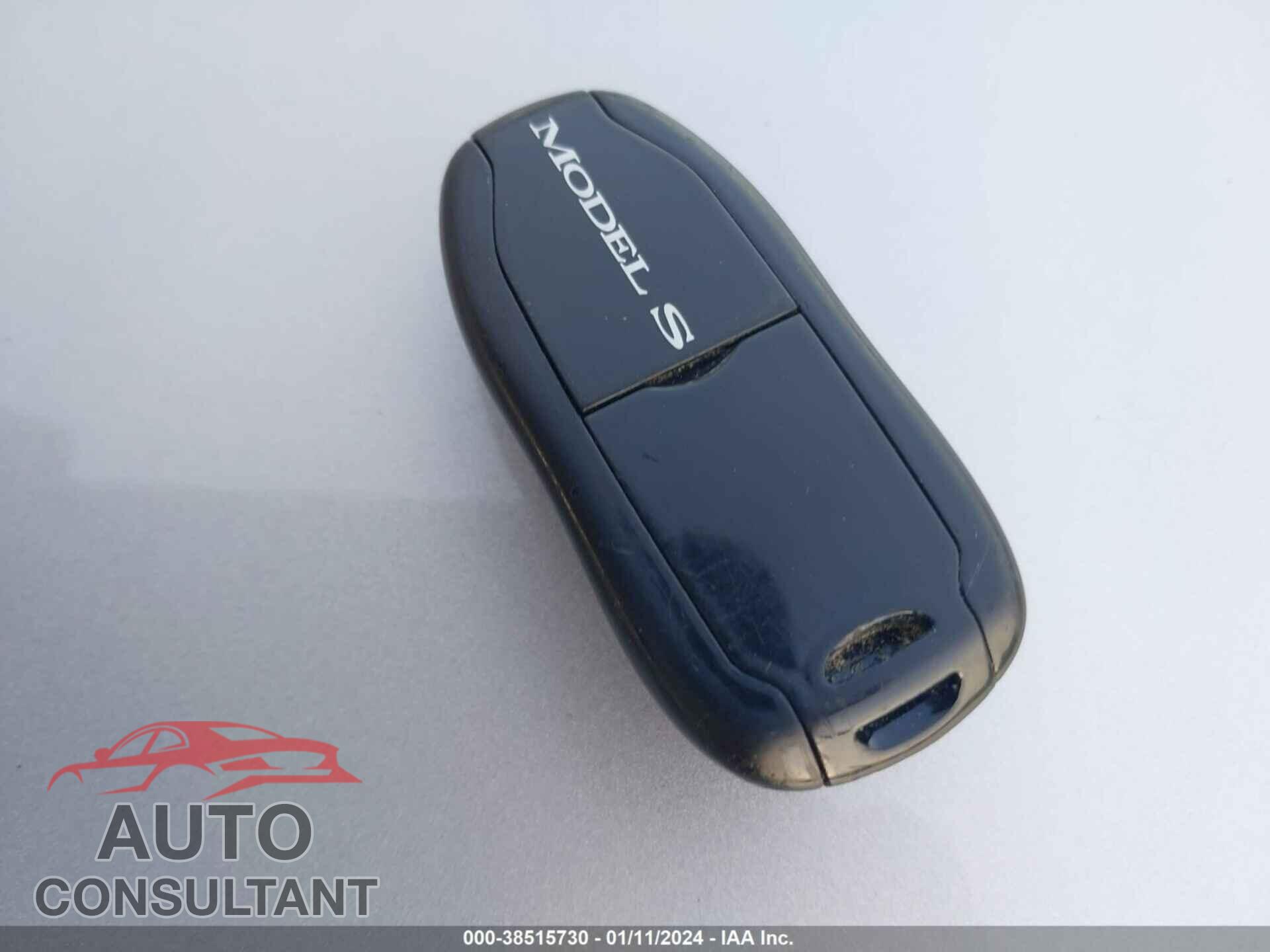 TESLA MODEL S 2016 - 5YJSA1E21GF151320
