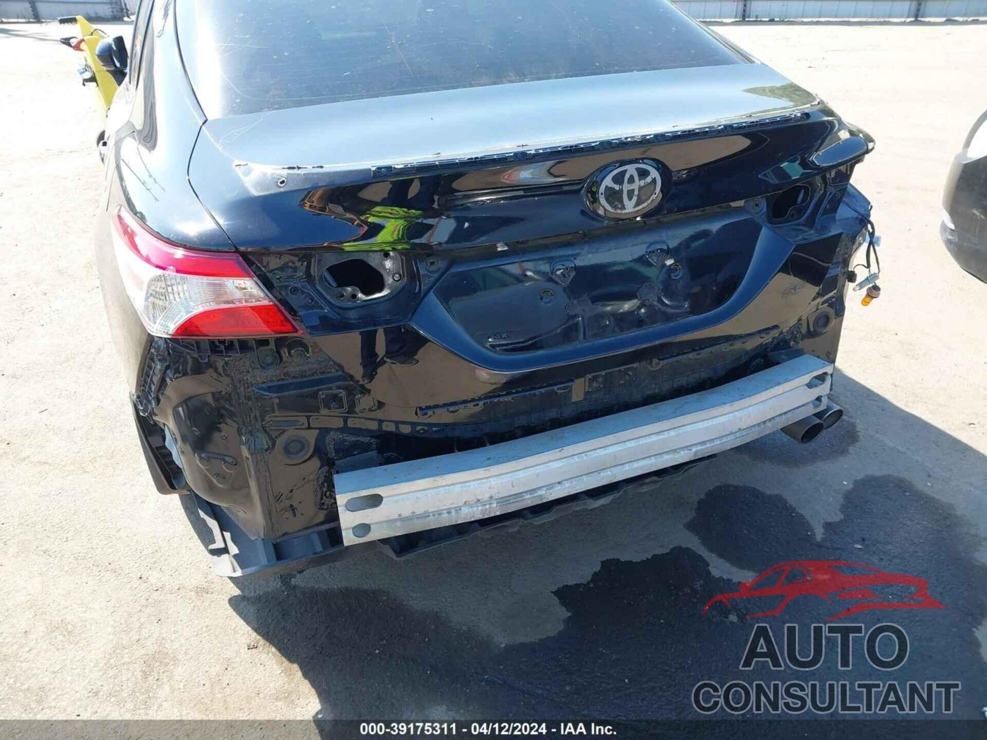 TOYOTA CAMRY 2020 - 4T1G11AK2LU360557