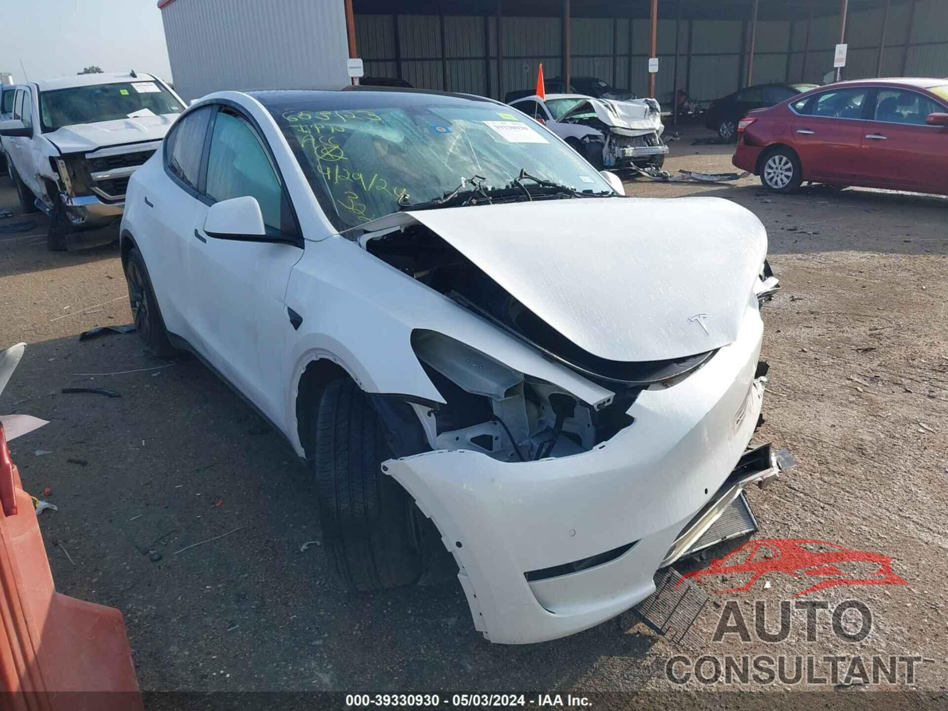 TESLA MODEL Y 2021 - 5YJYGDED2MF109679