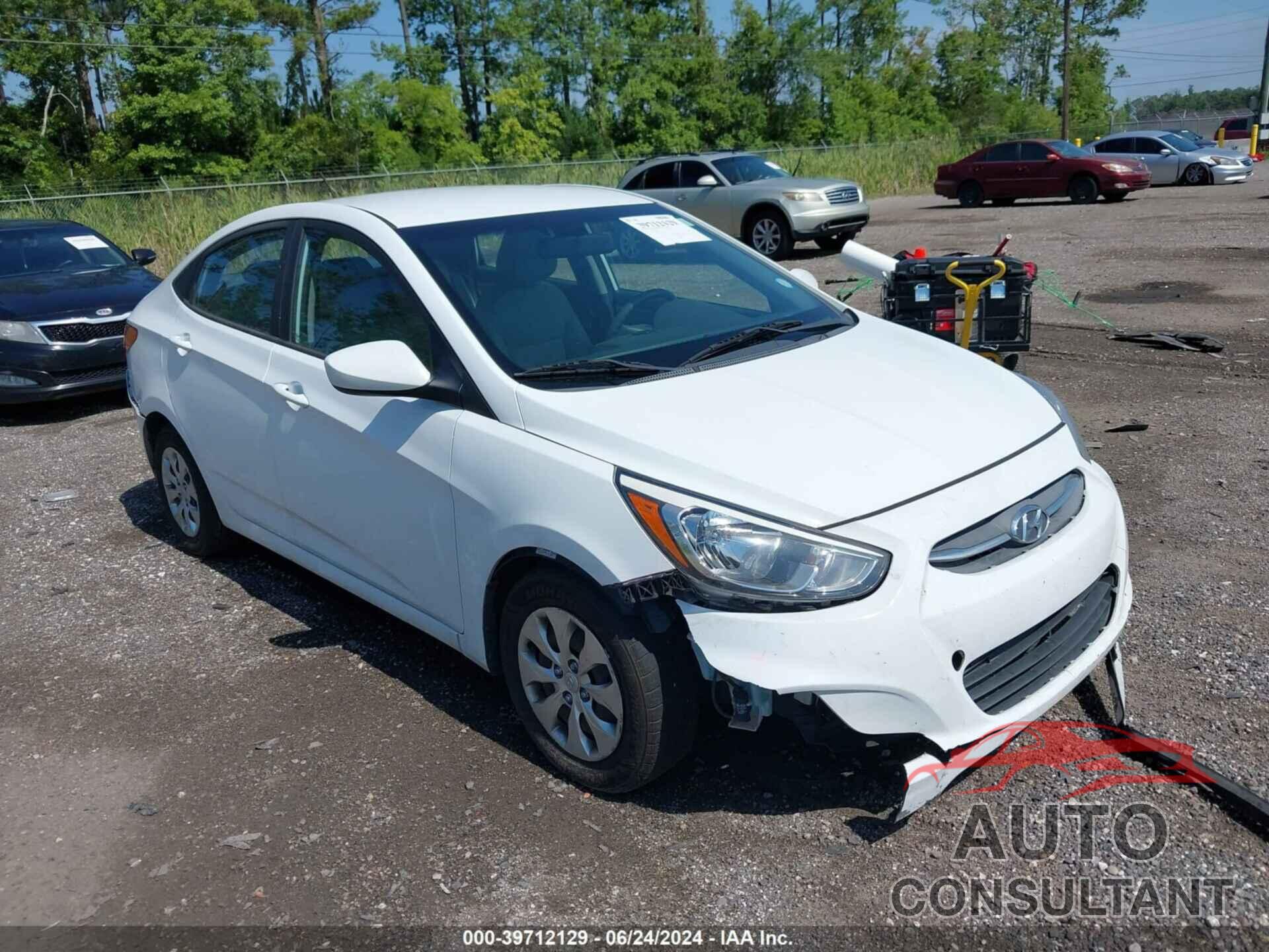 HYUNDAI ACCENT 2017 - KMHCT4AE4HU232865