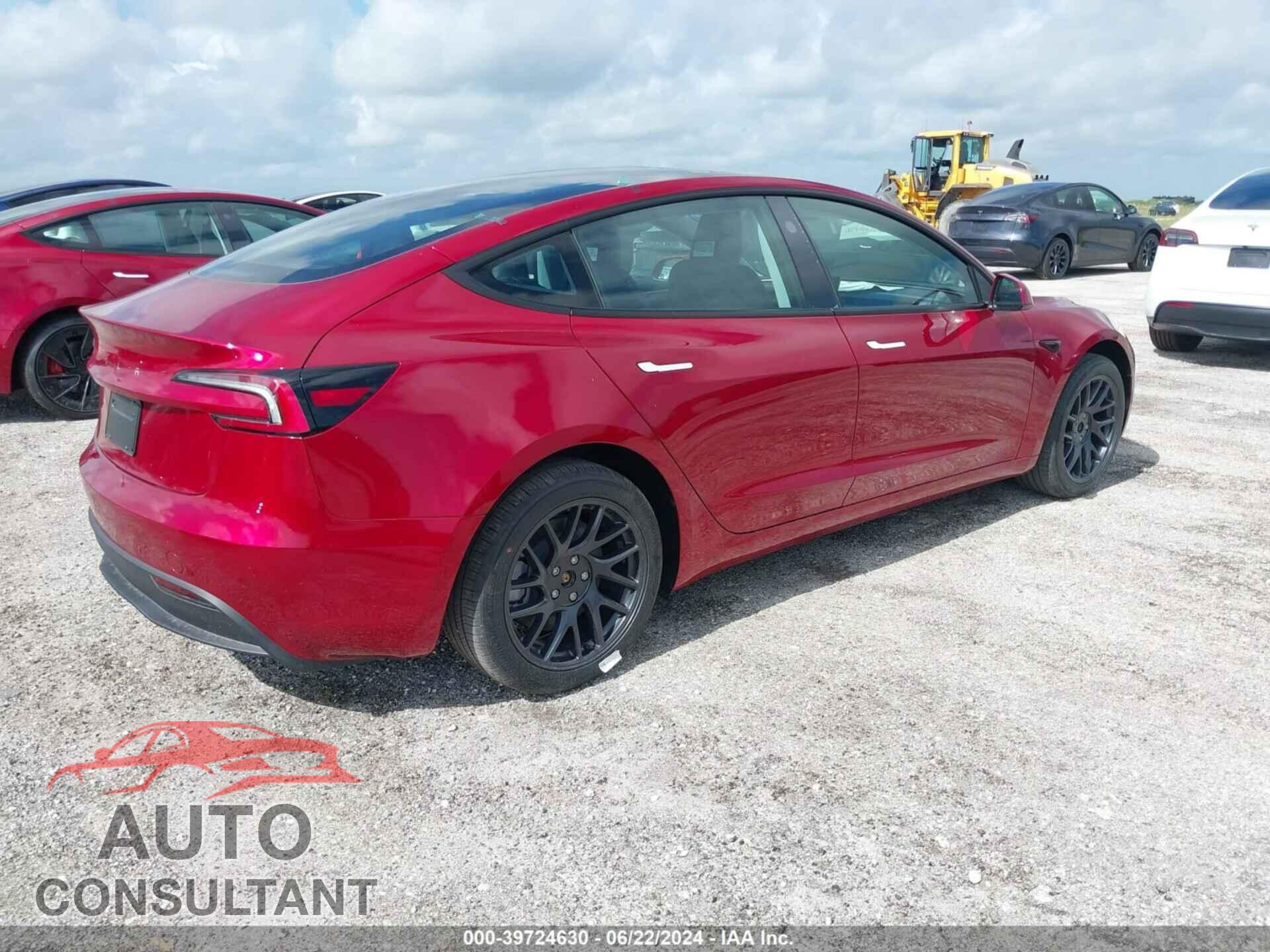 TESLA MODEL 3 2024 - 5YJ3E1EA5RF760610