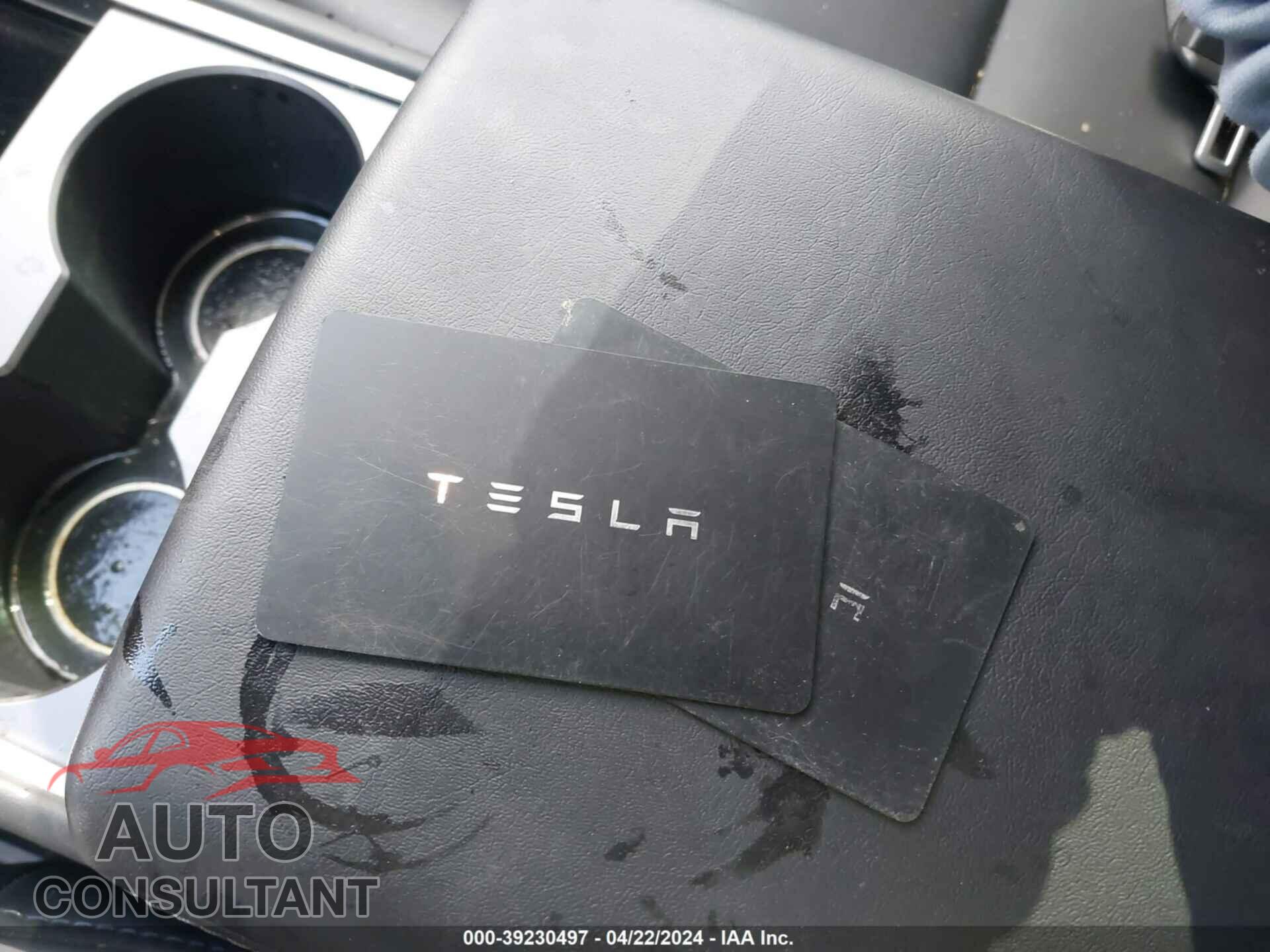 TESLA MODEL 3 2023 - 5YJ3E1EA2PF402829