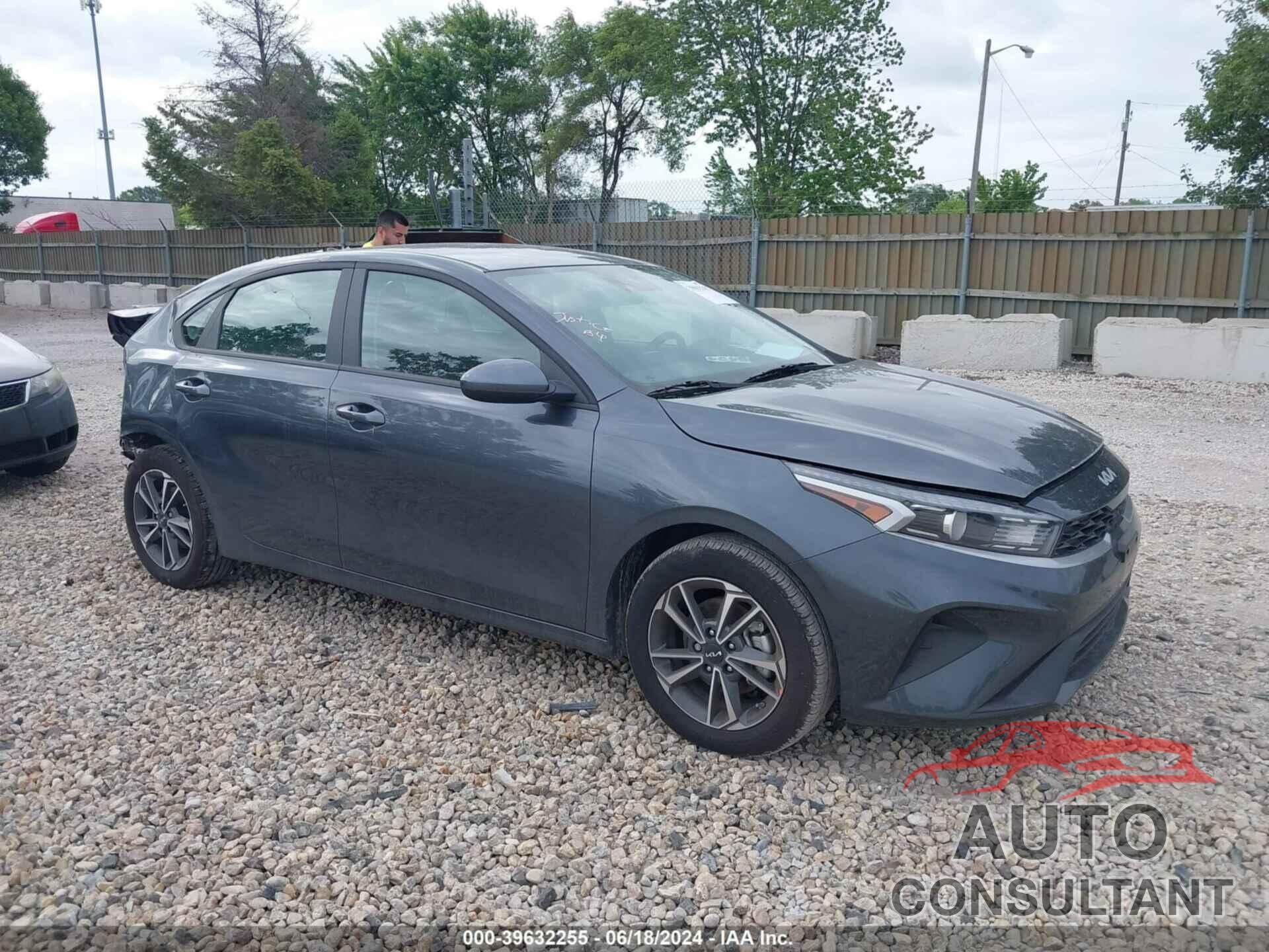 KIA FORTE 2024 - 3KPF24AD6RE704916