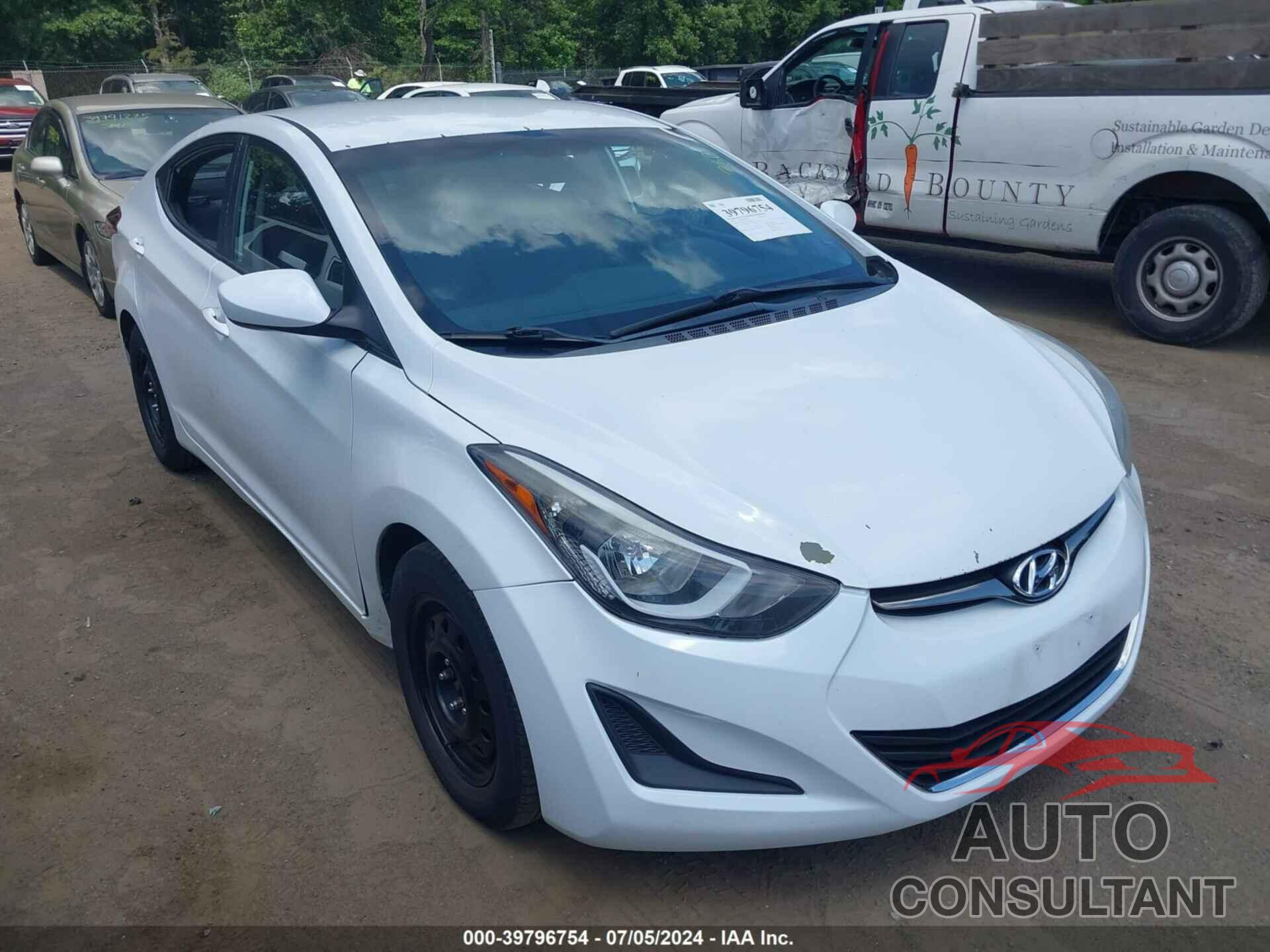 HYUNDAI ELANTRA 2016 - 5NPDH4AE5GH691681