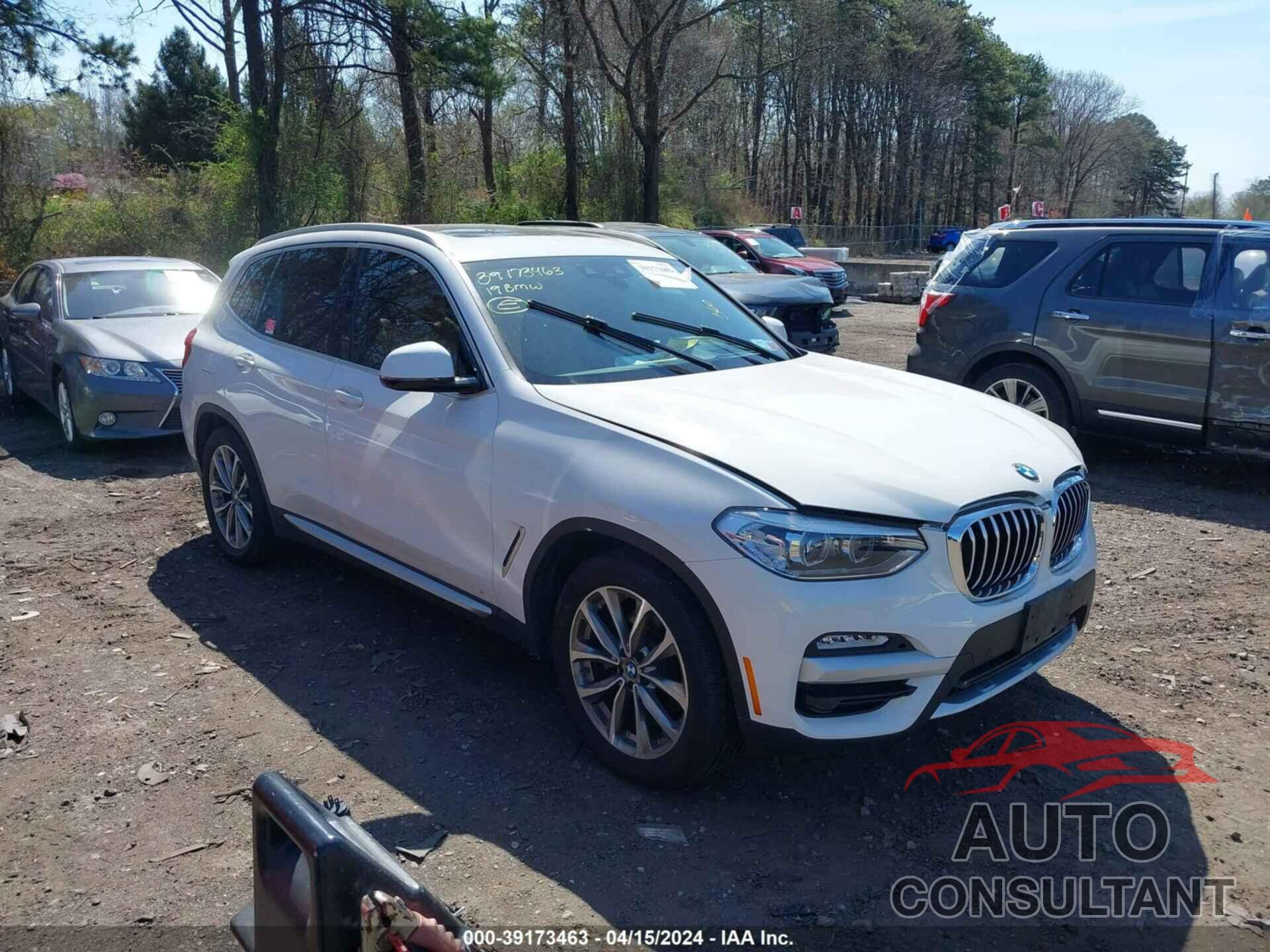 BMW X3 2019 - 5UXTR9C52KLE12213